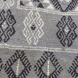 Handmade grey carpet in pure wool, 103x68 cm