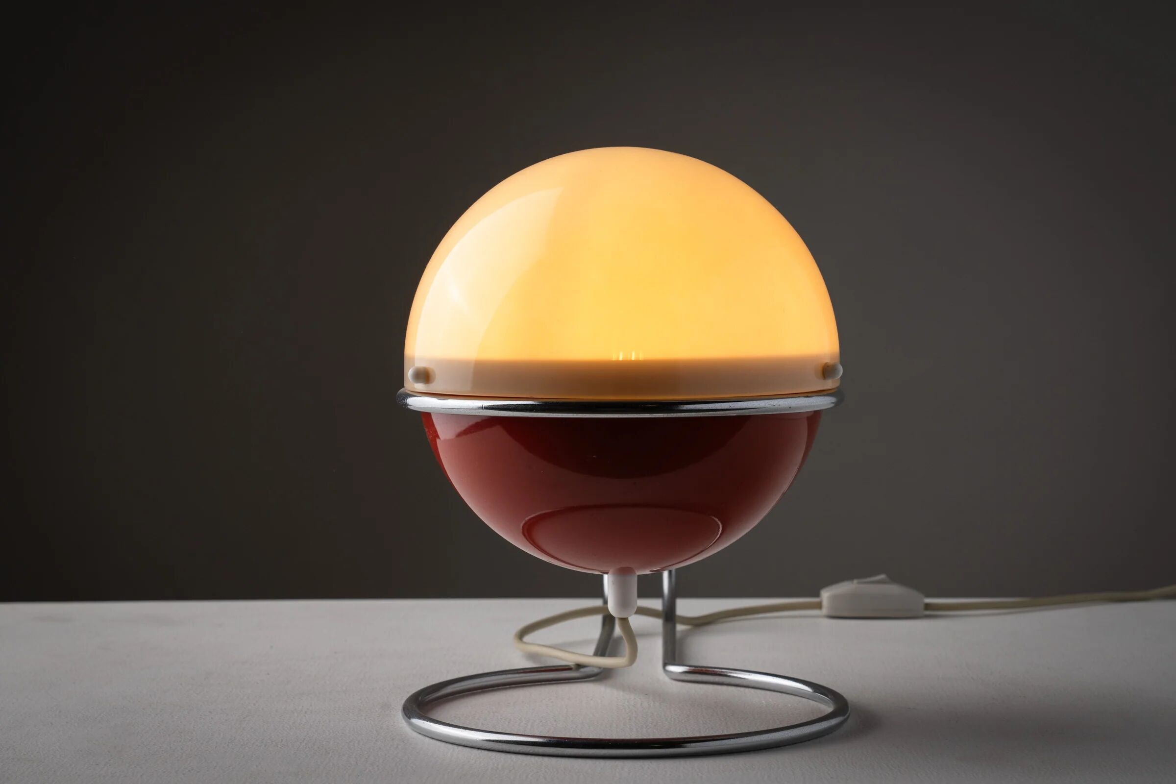 Lampe de table Space Age rouge Formland par Sidse Werner et Leif Alring pour Fog & Mørup, Danemark, années 1970