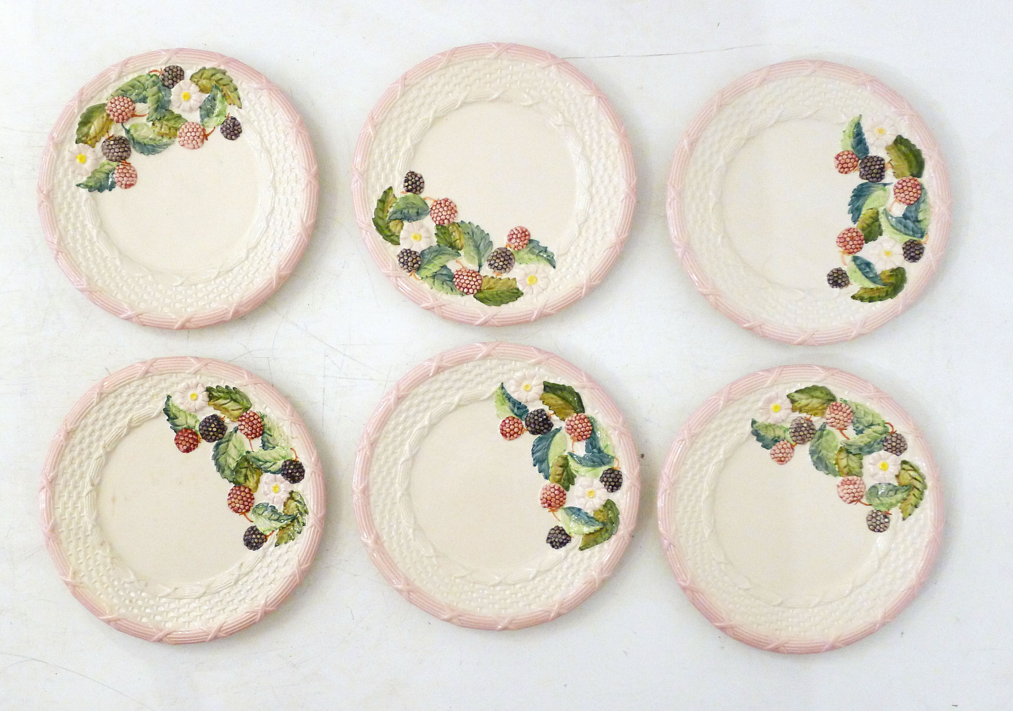 Set of 6 plates blackberries slurry