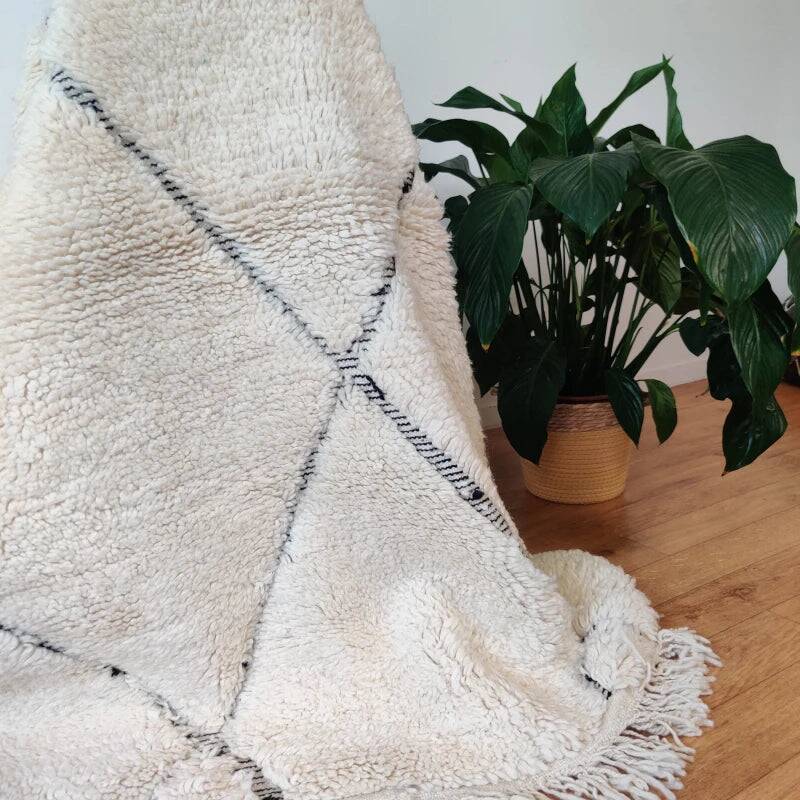 Berber Hollow Diamond Rug 115x150 cm