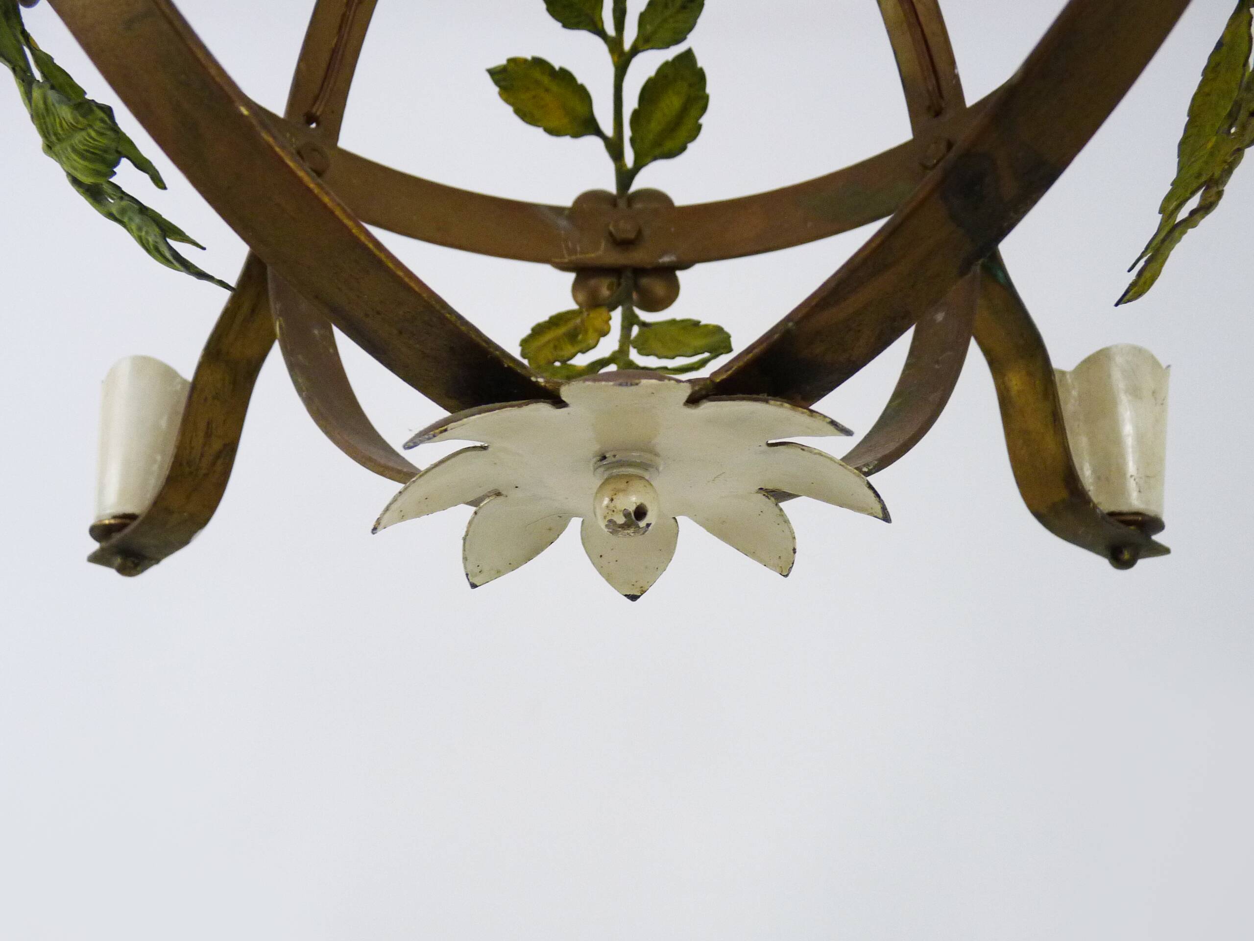 4-light ball-shaped chandelier with foliage. Italy. The 50's