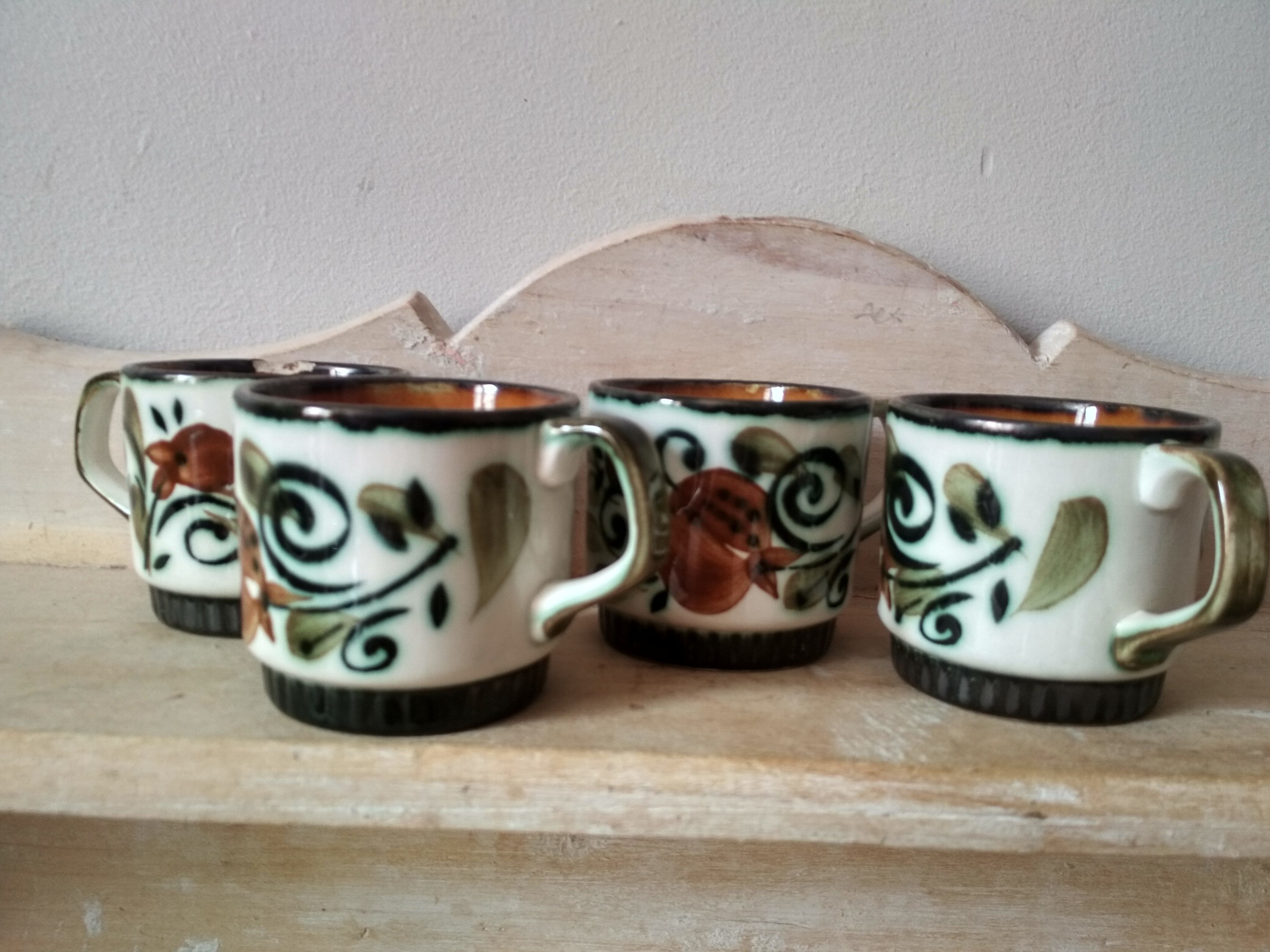 Set of 4 tea or coffee cups, Boch ceramic, Argenteuil series from the 60s