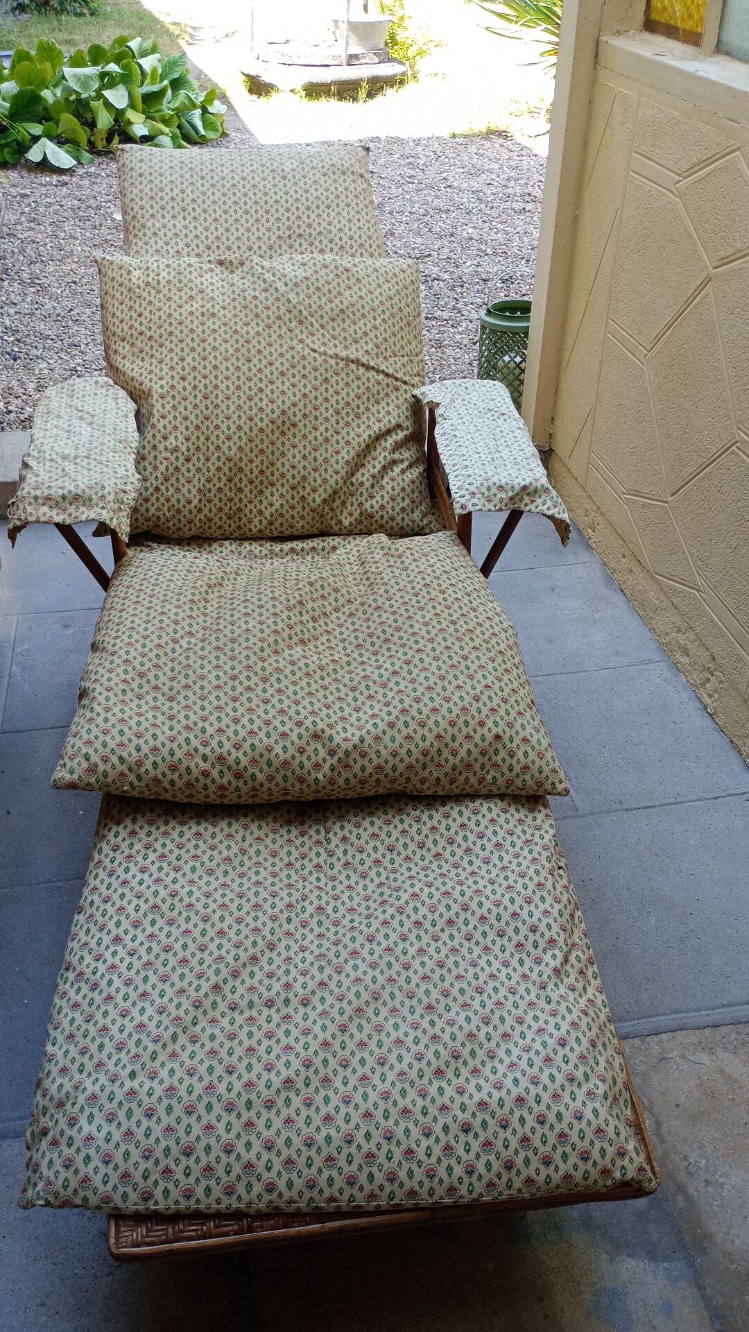 Antique chaise longue