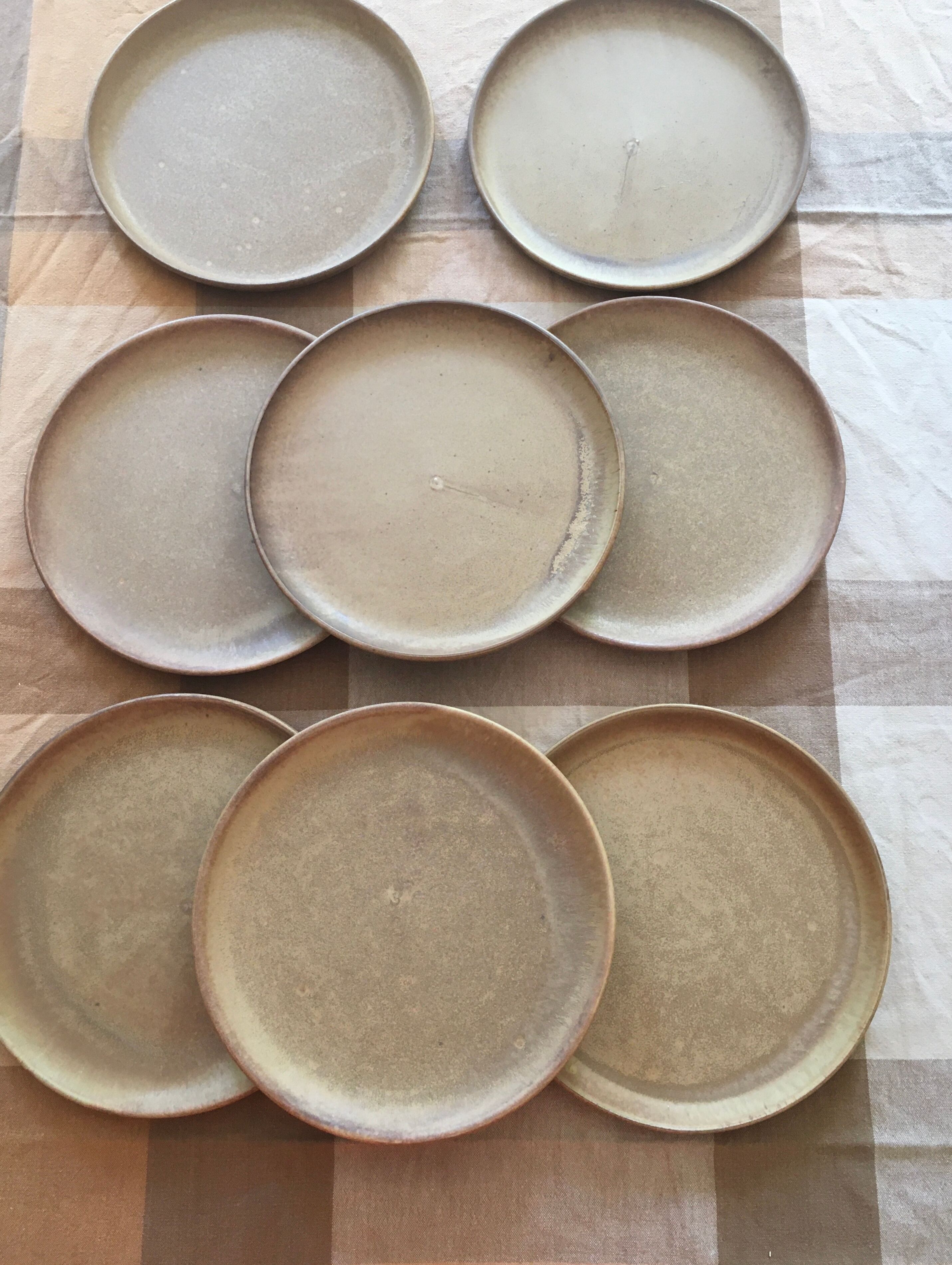 Lot of 8 flat sandstone plates