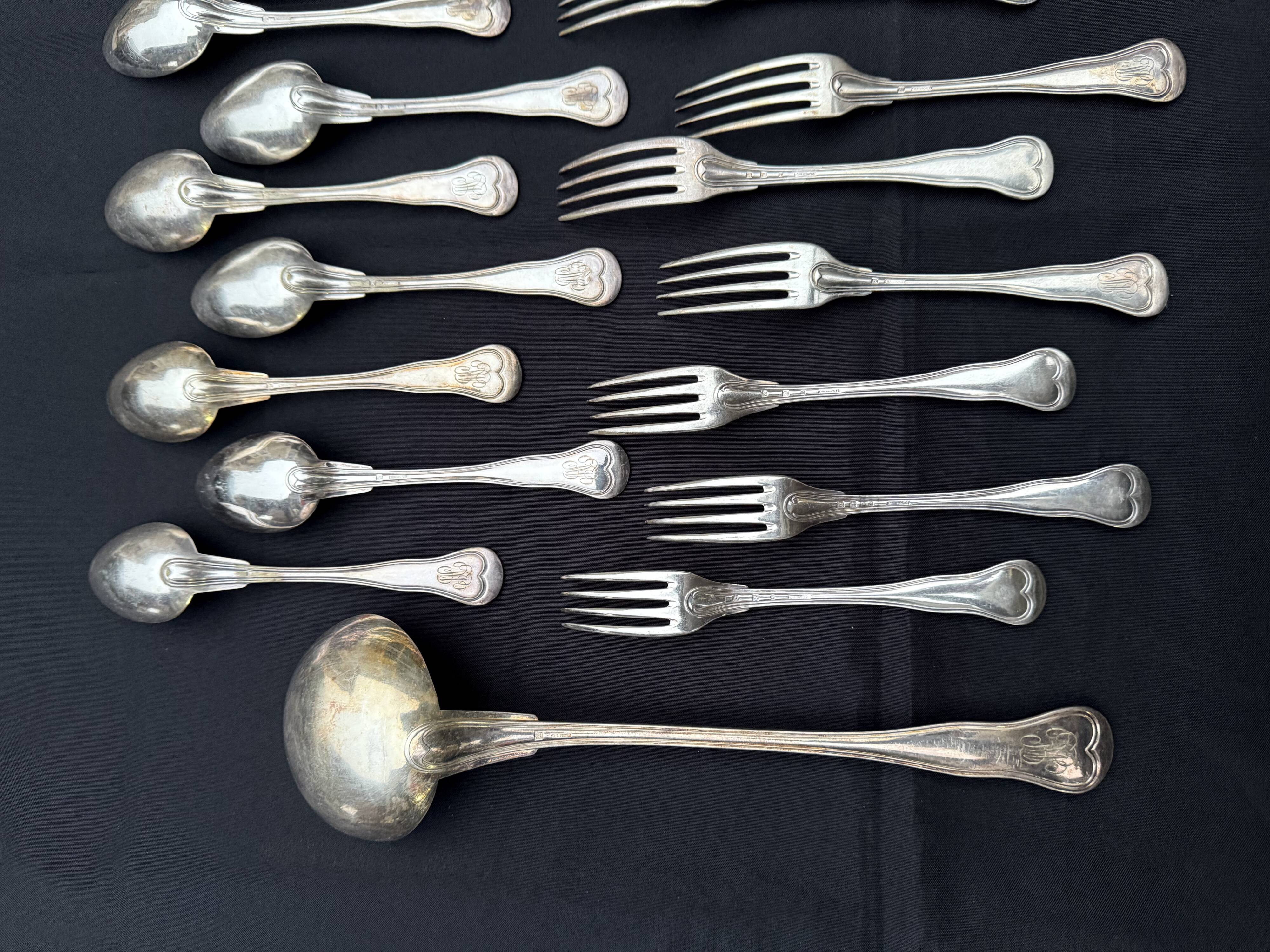 Christofle 37-piece cutlery set, Filet violon model