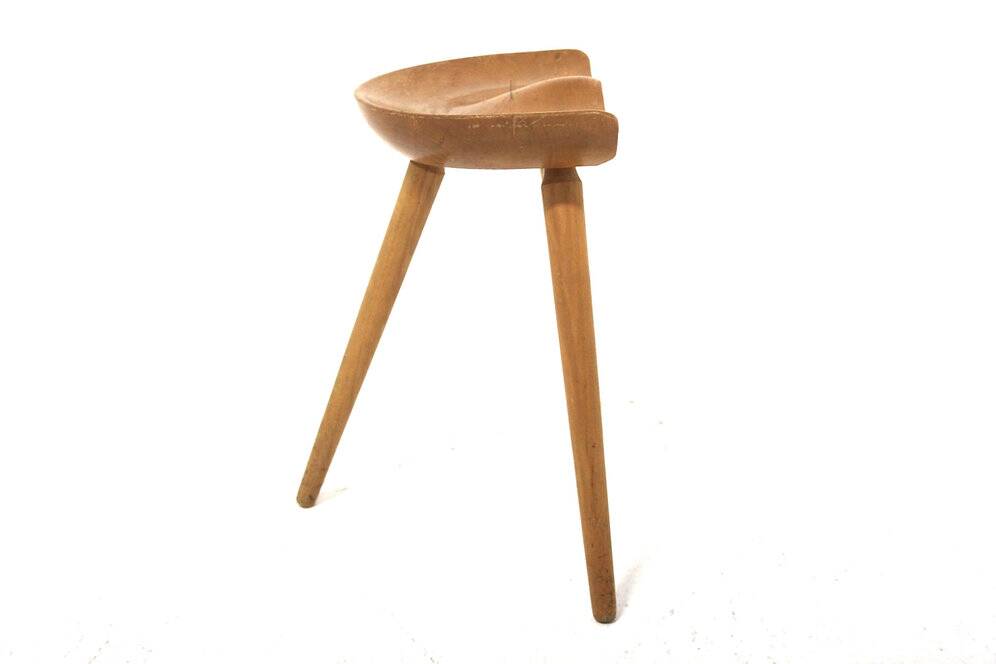 Tabouret tripode en hêtre, Suède, 1960