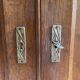 Armoire parisienne