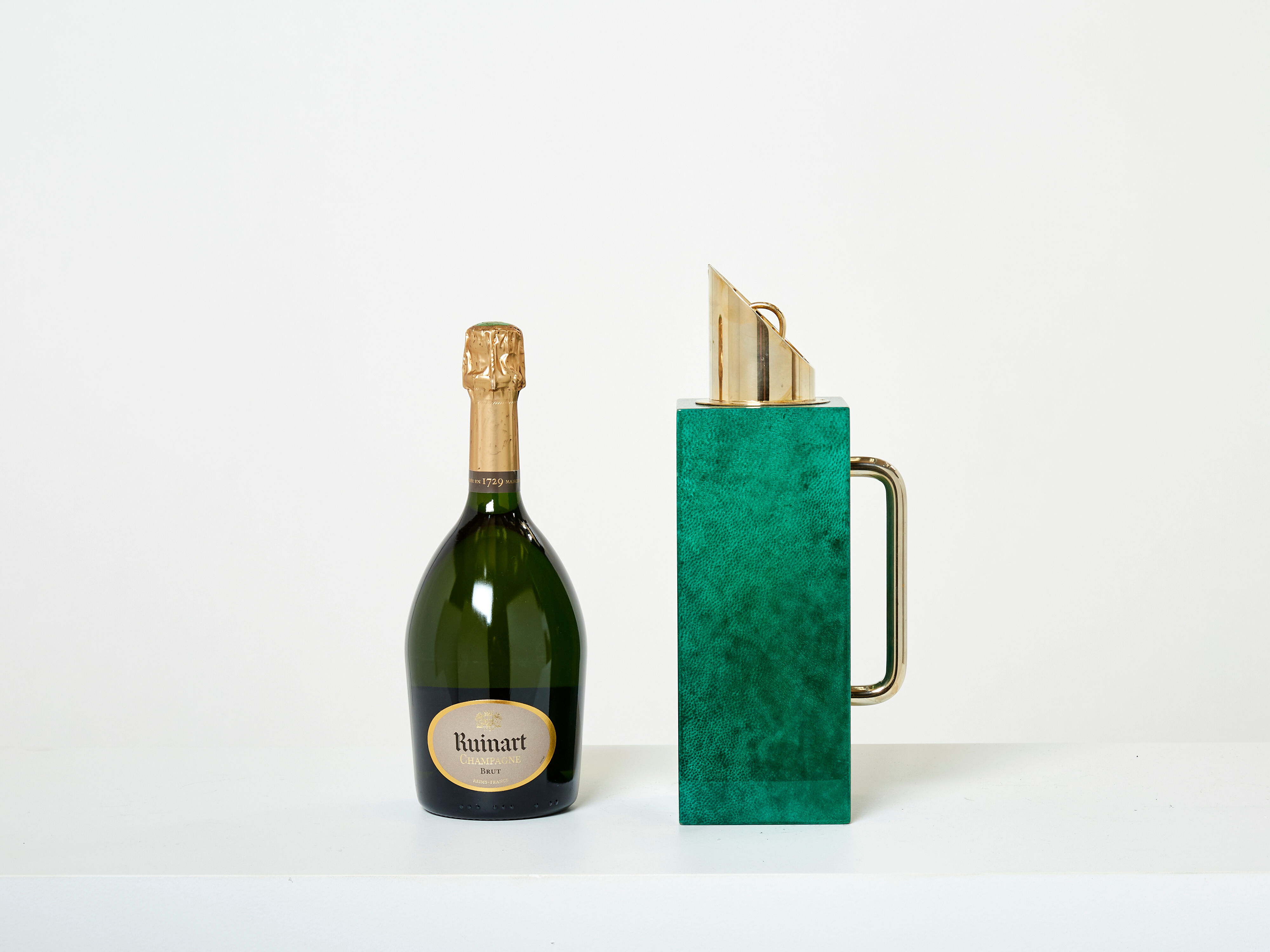 Thermos pitcher in green parchment and brass by Aldo Tura 1960