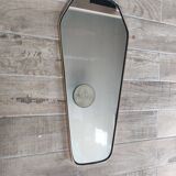 Asymmetrical mirror free-form rearview mirror