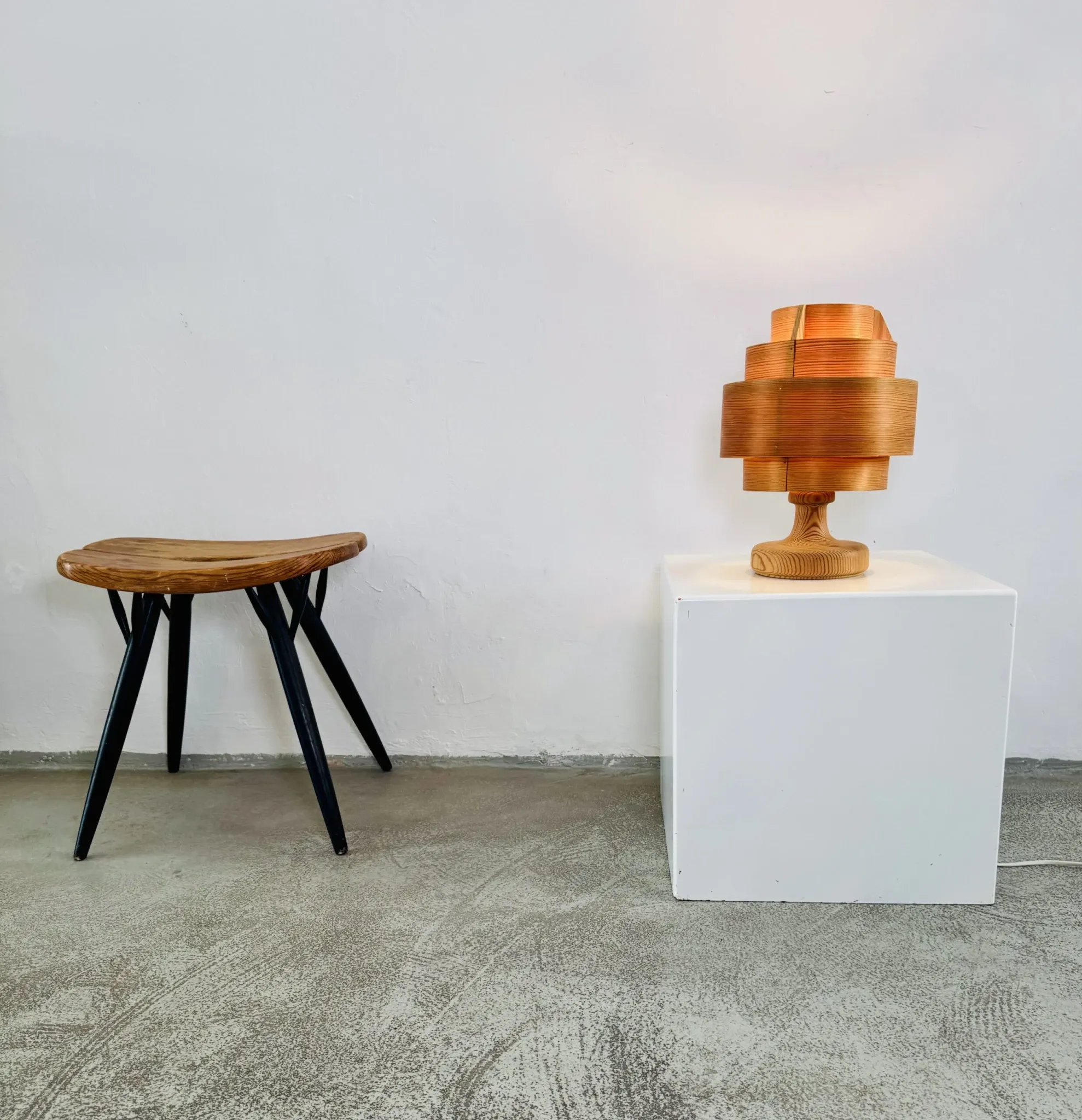 B-262 Pine Veneer Table Lamp By Hans-Agne Jakobsson For Ab Ellysett, Sweden, 1960S