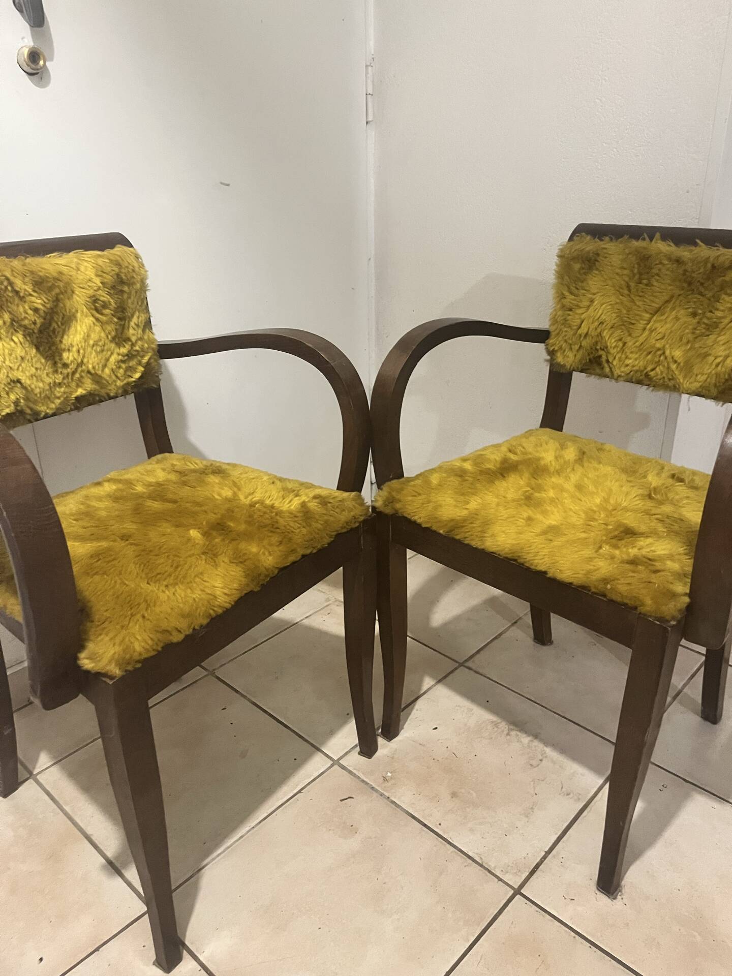 Pair of vintage Art Deco bridge armchairs — Fleece / fur fabric