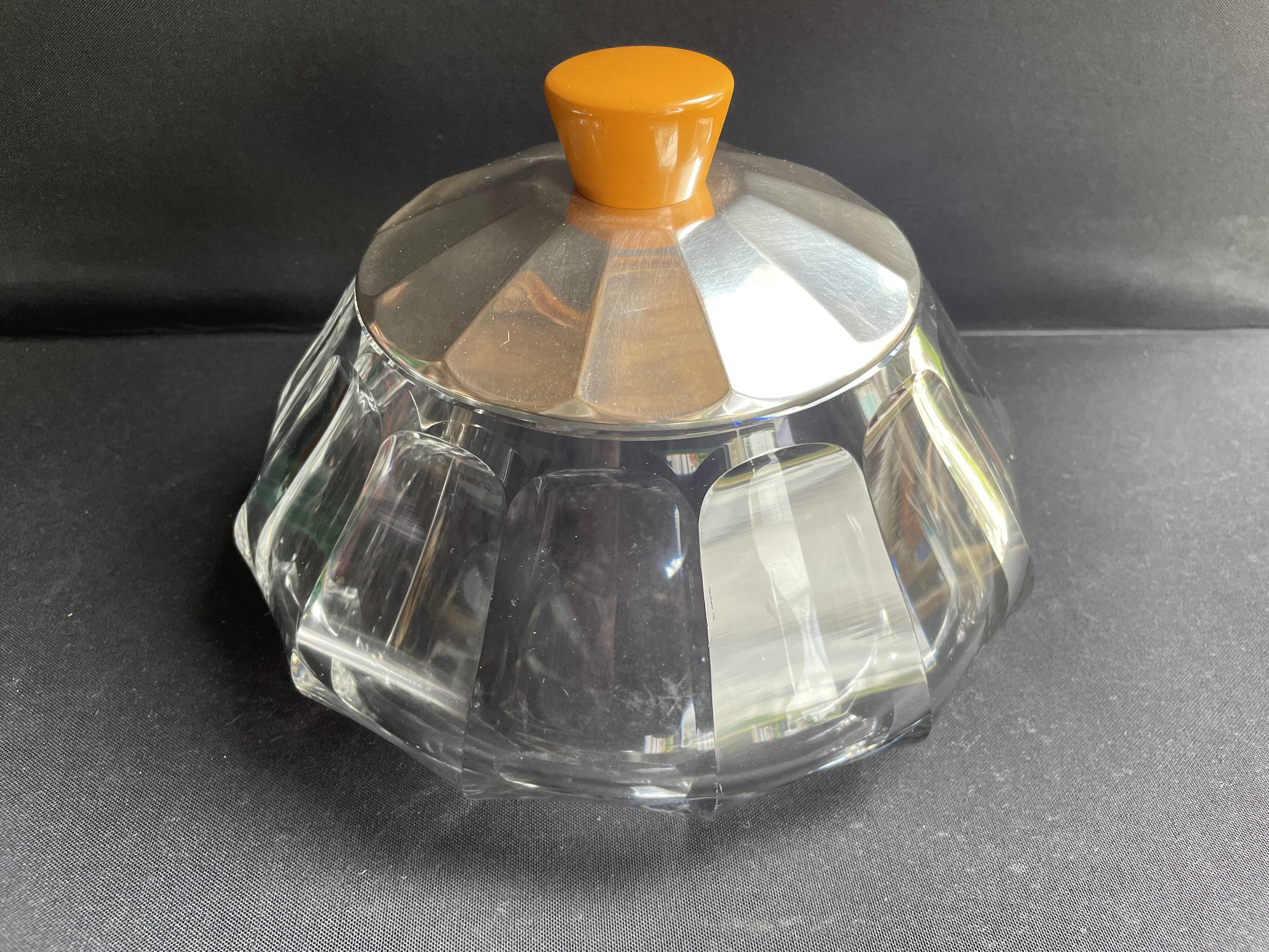 Imposing biscuit maker Baccarat and Ravinet d’Enfert