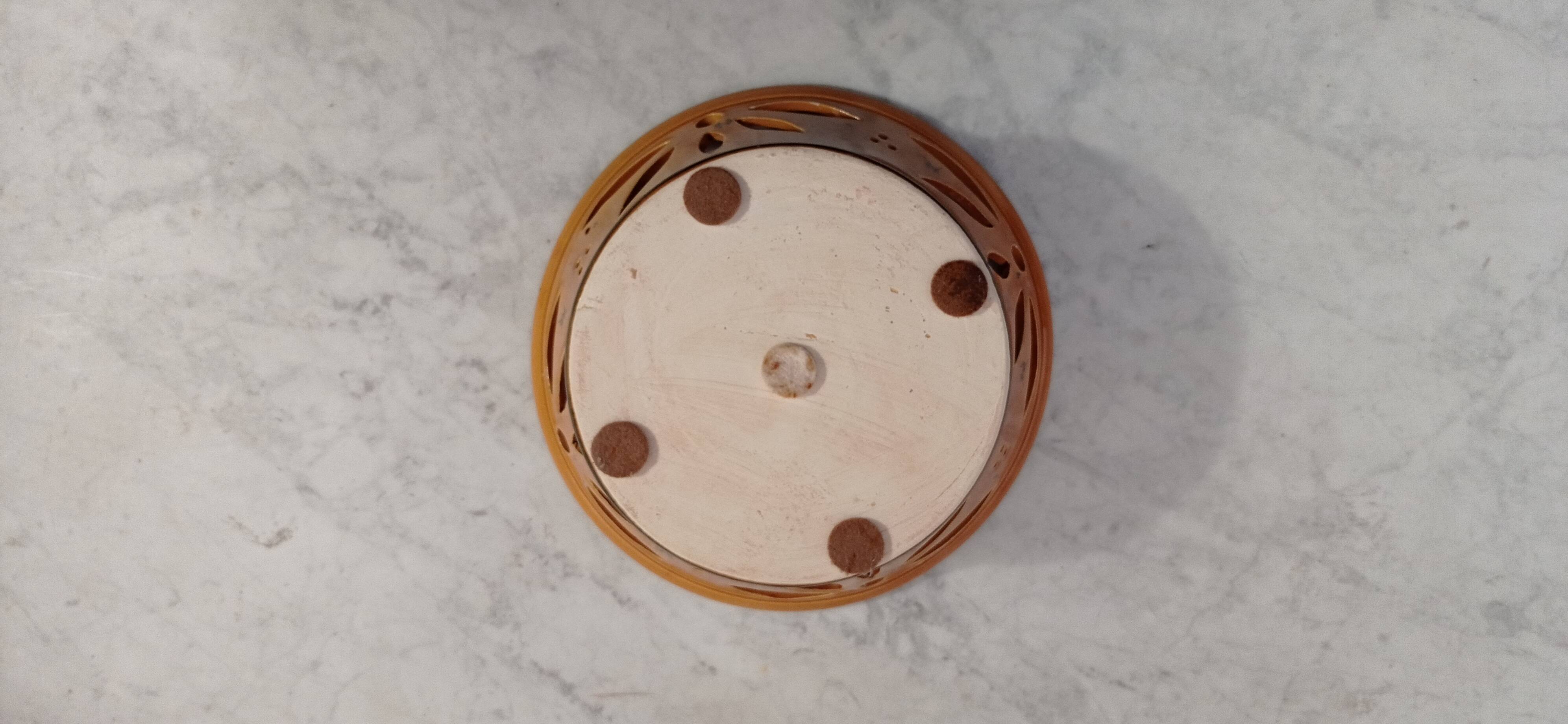 Enamelled earthenware fruit bowl