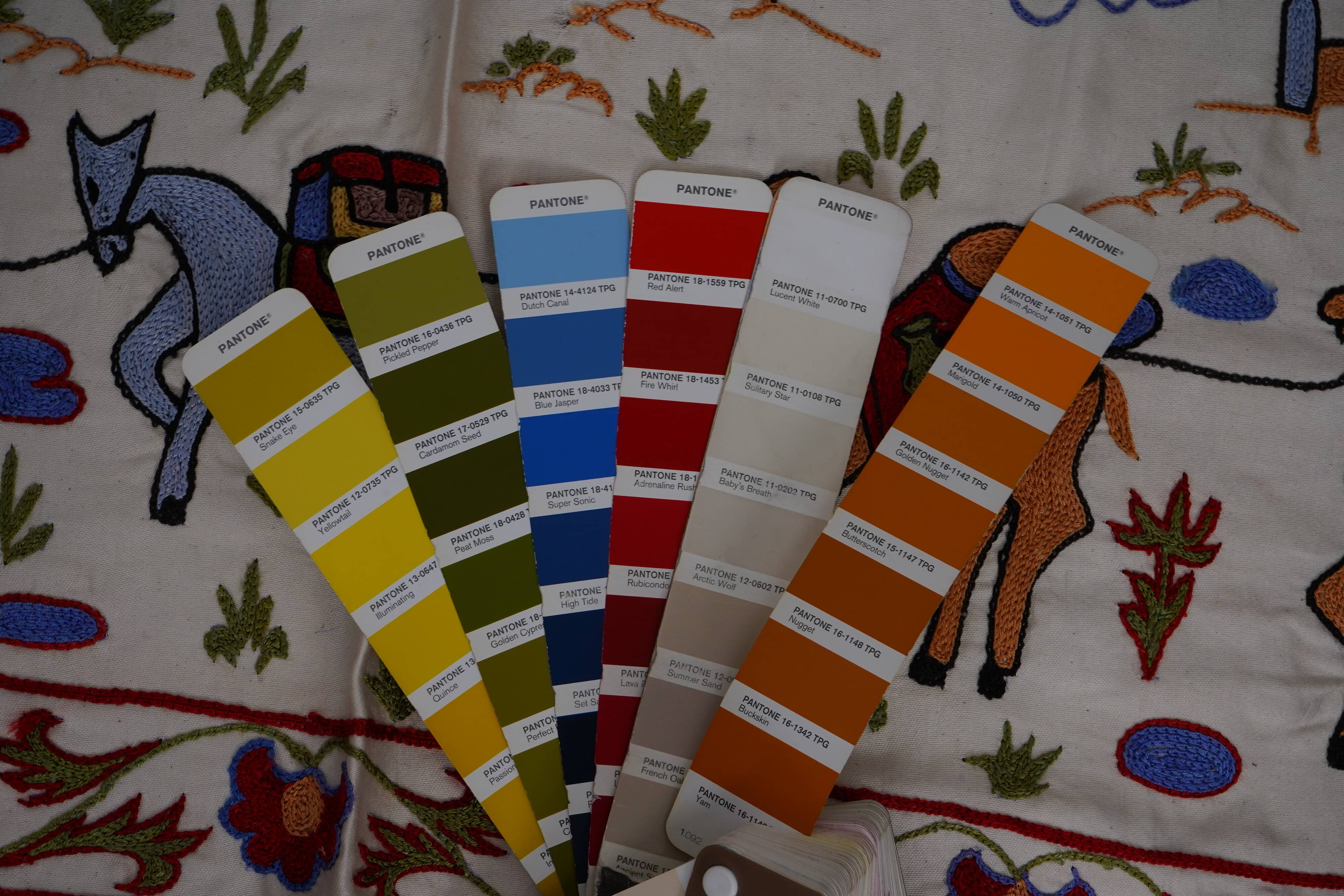 Hand-knotted rug, vintage Turkish rug 51x186 cm