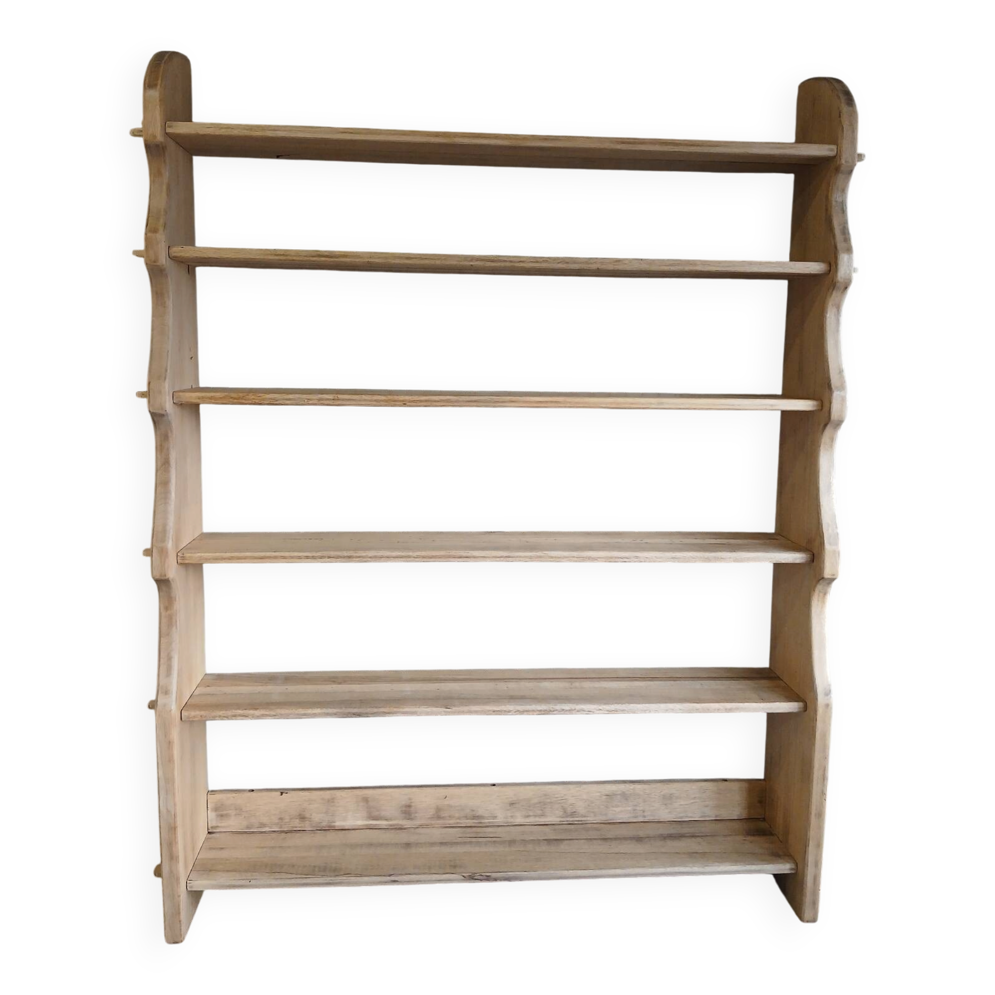 Solid wood shelf in brutalist style