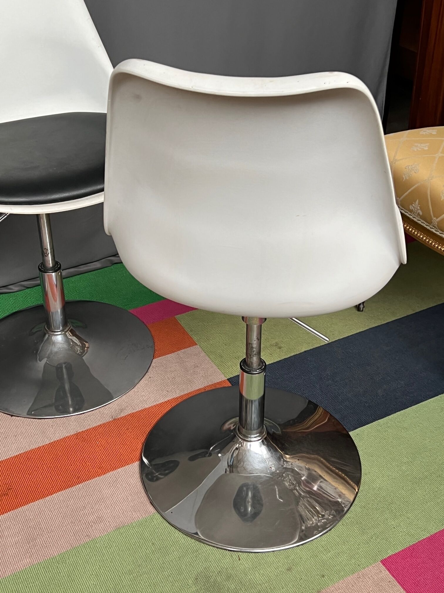 Set of 4 vintage chairs