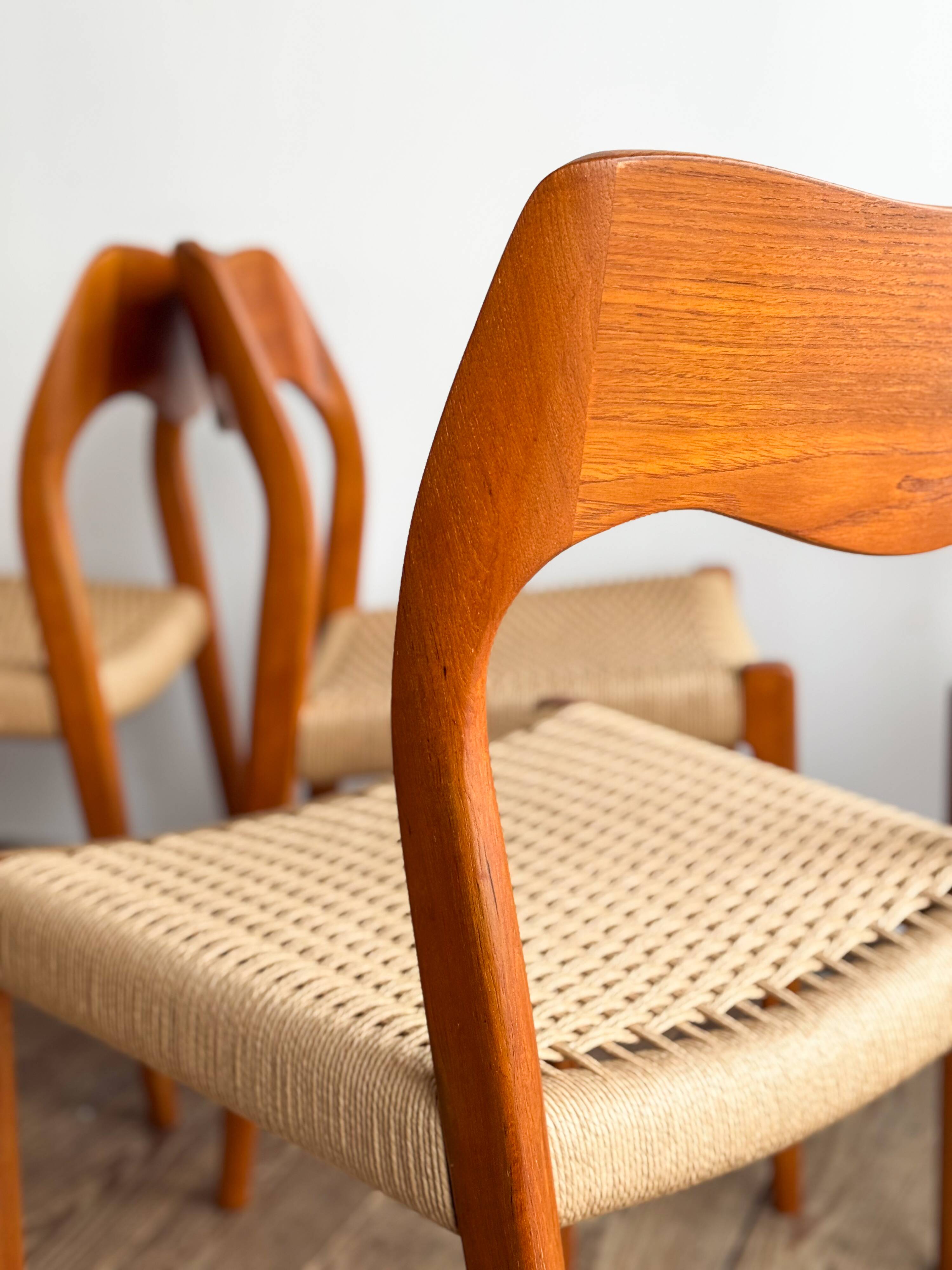 Set of 10 chairs 71 in teak by Niels O. Møller, JL Moller, Mid Century