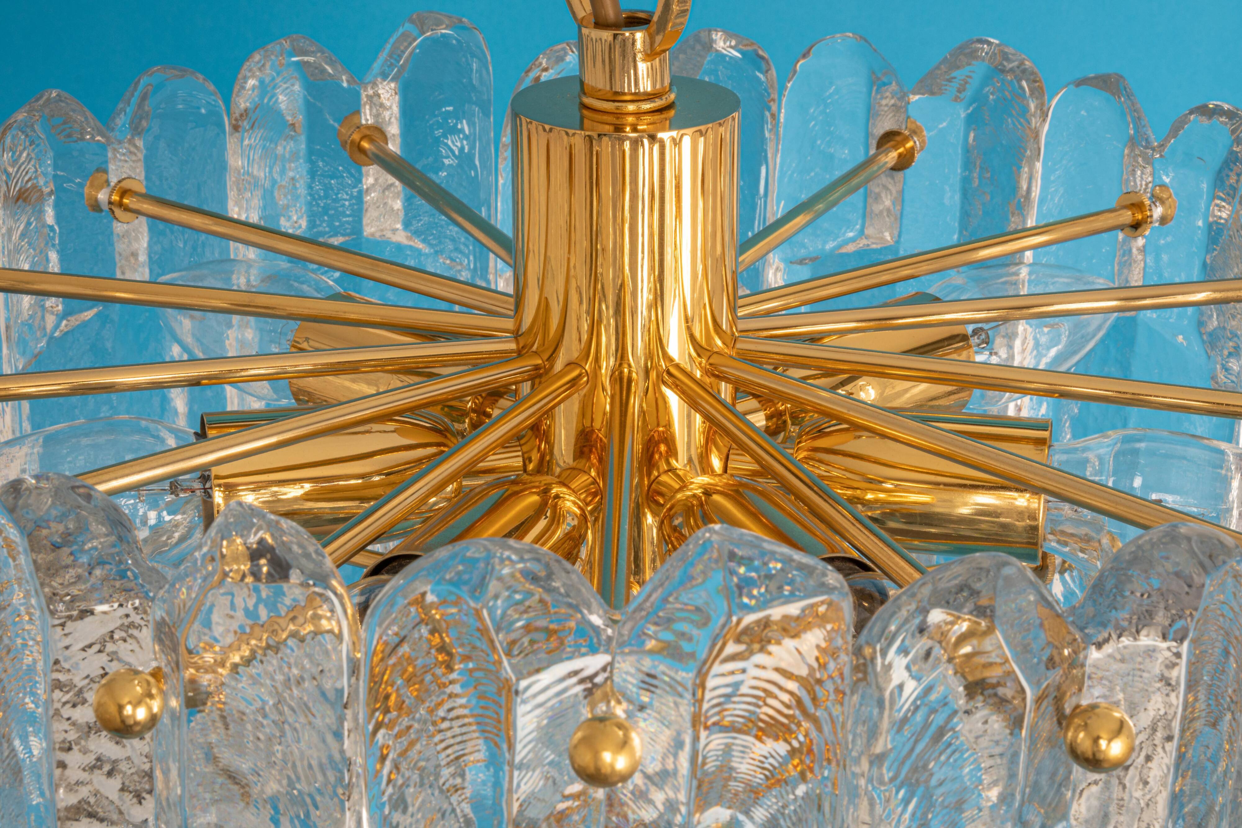 Luminaire en laiton doré, verre cristal Palazzo, Kalmar, Autriche, 1970