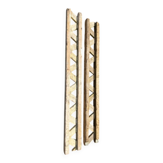2 woodwork frames