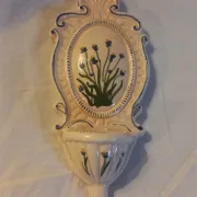 Vintage wall-mounted holy water font in Italian majolica – CAFF Gubbio 20cm
