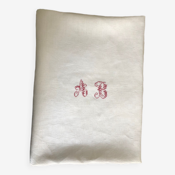 Nappe avec monogramme AB, linge ancien