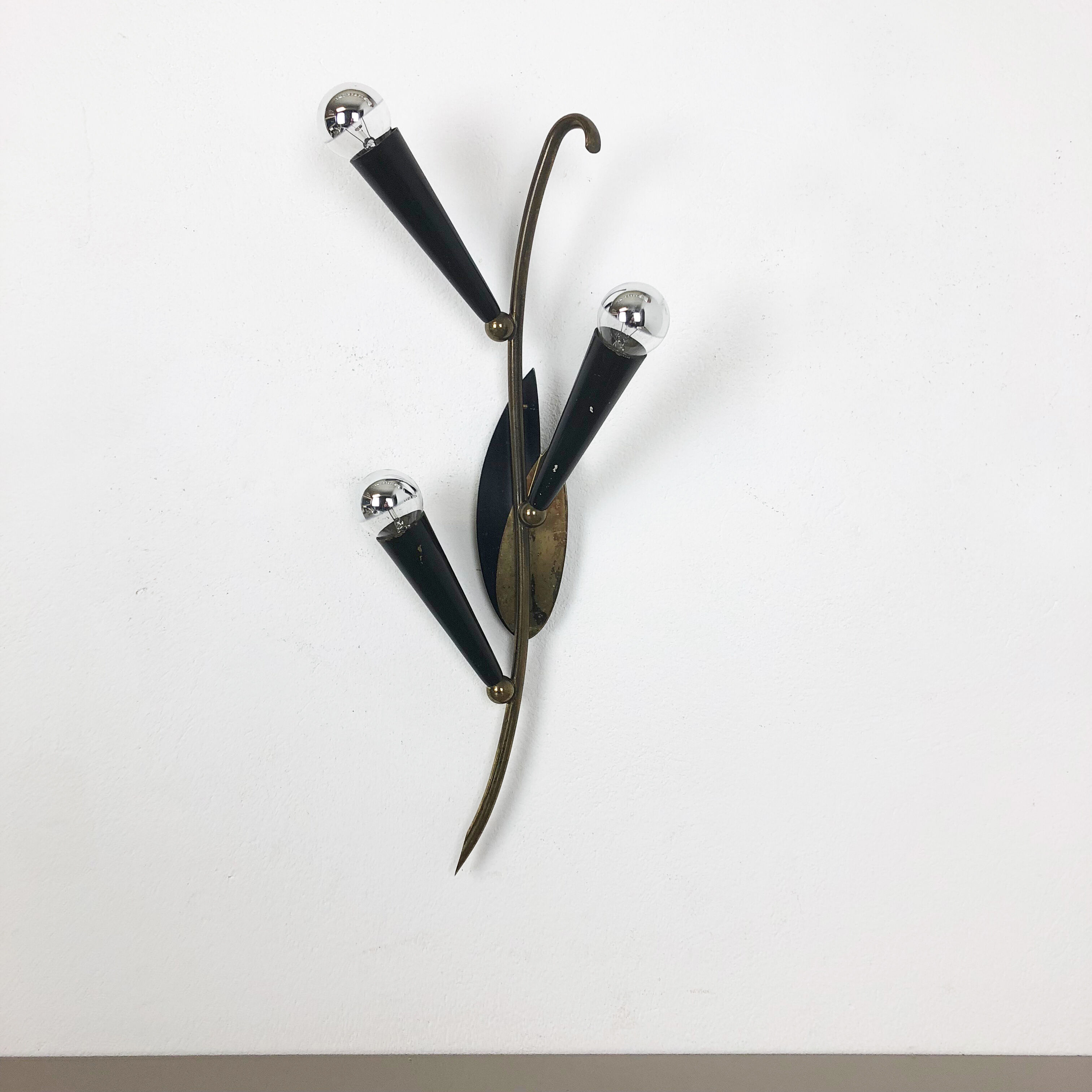 Extra Large Modernist Brass Floral Theatre Wall Light Sconces, France, 1950