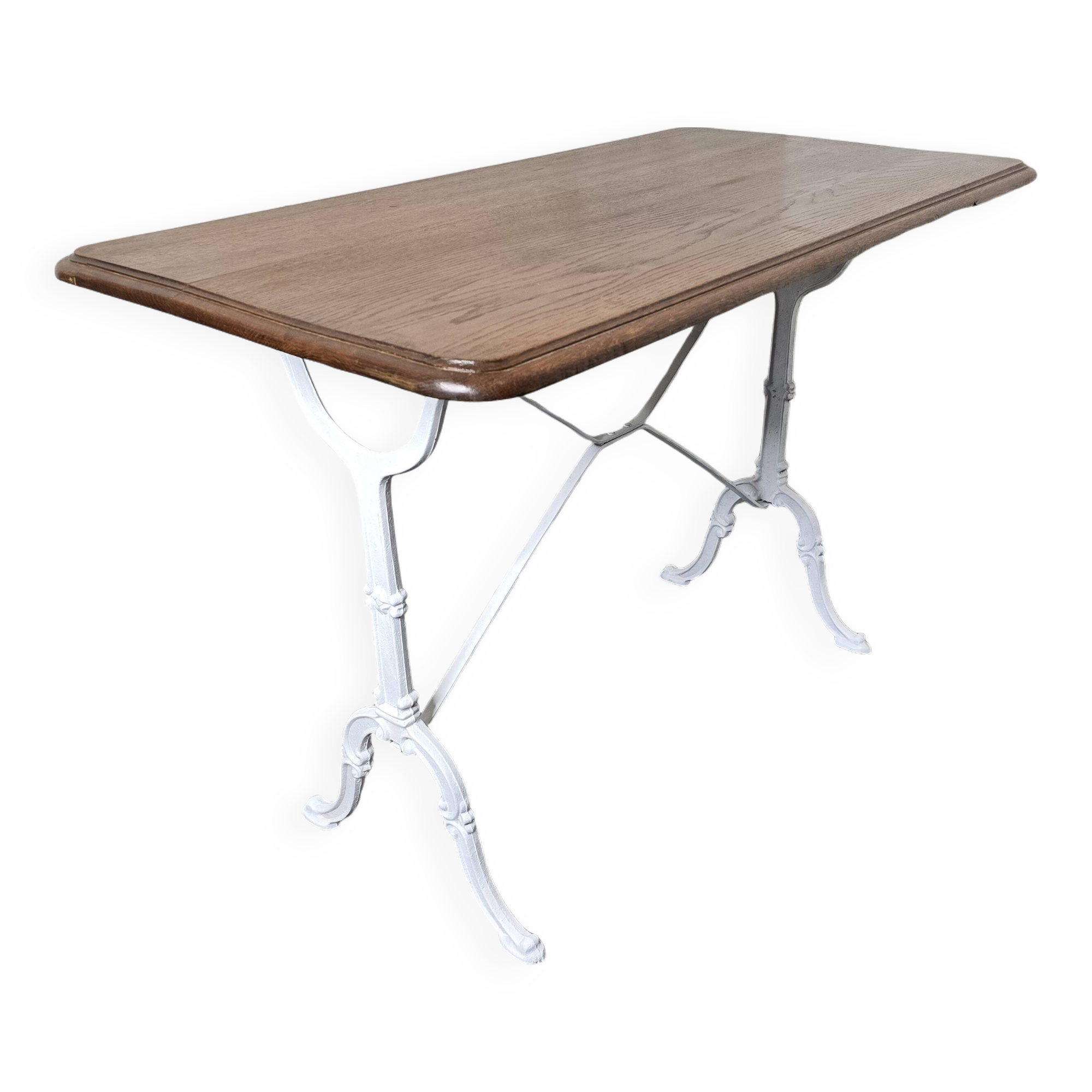 Table de bistrot en chêne massif, pieds en fonte.