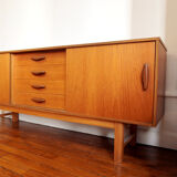 Vintage Scandinavian line in 60s teak