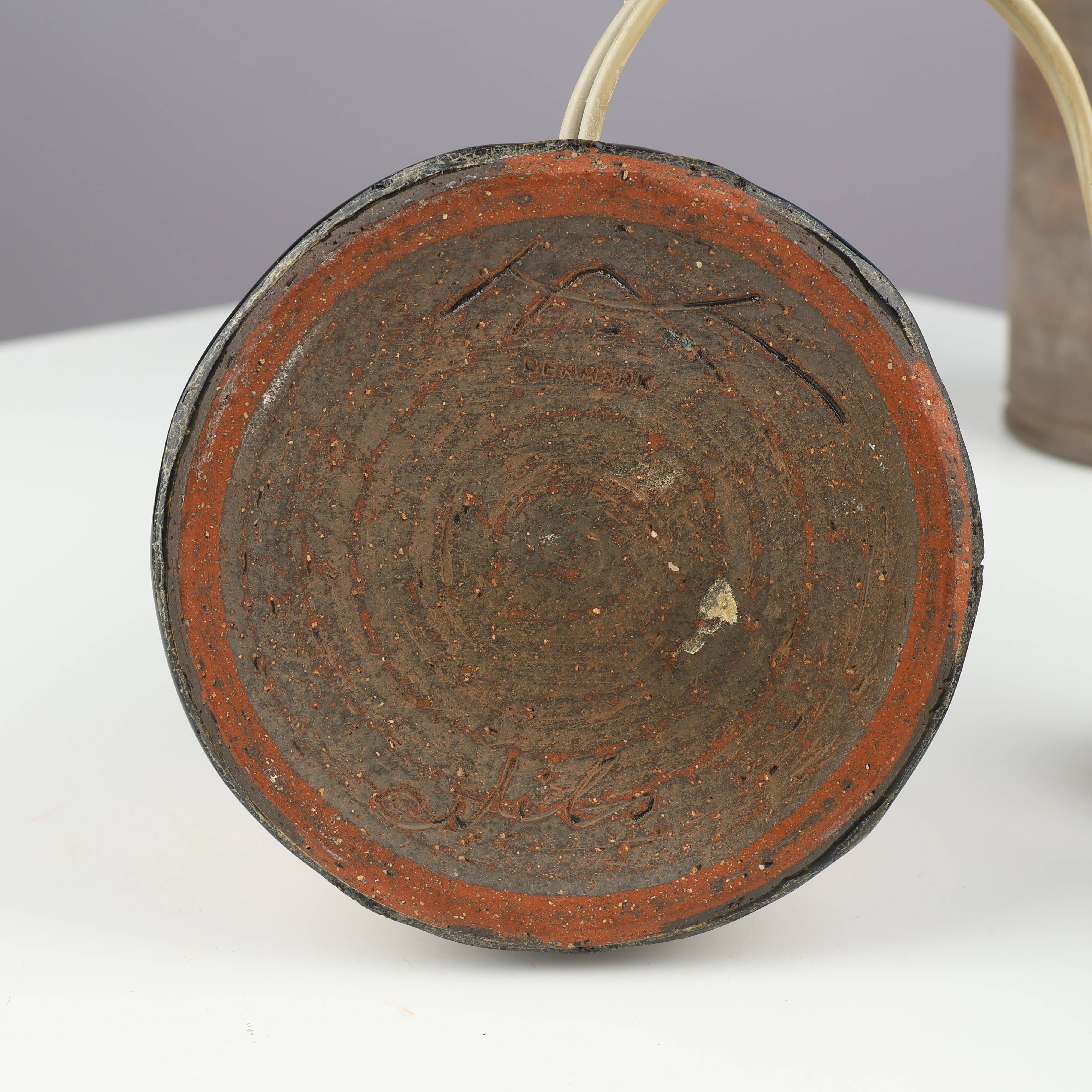 Nils Kahler table lamp in ceramic by Herman A. Kähler, Denmark, 1960 signed.