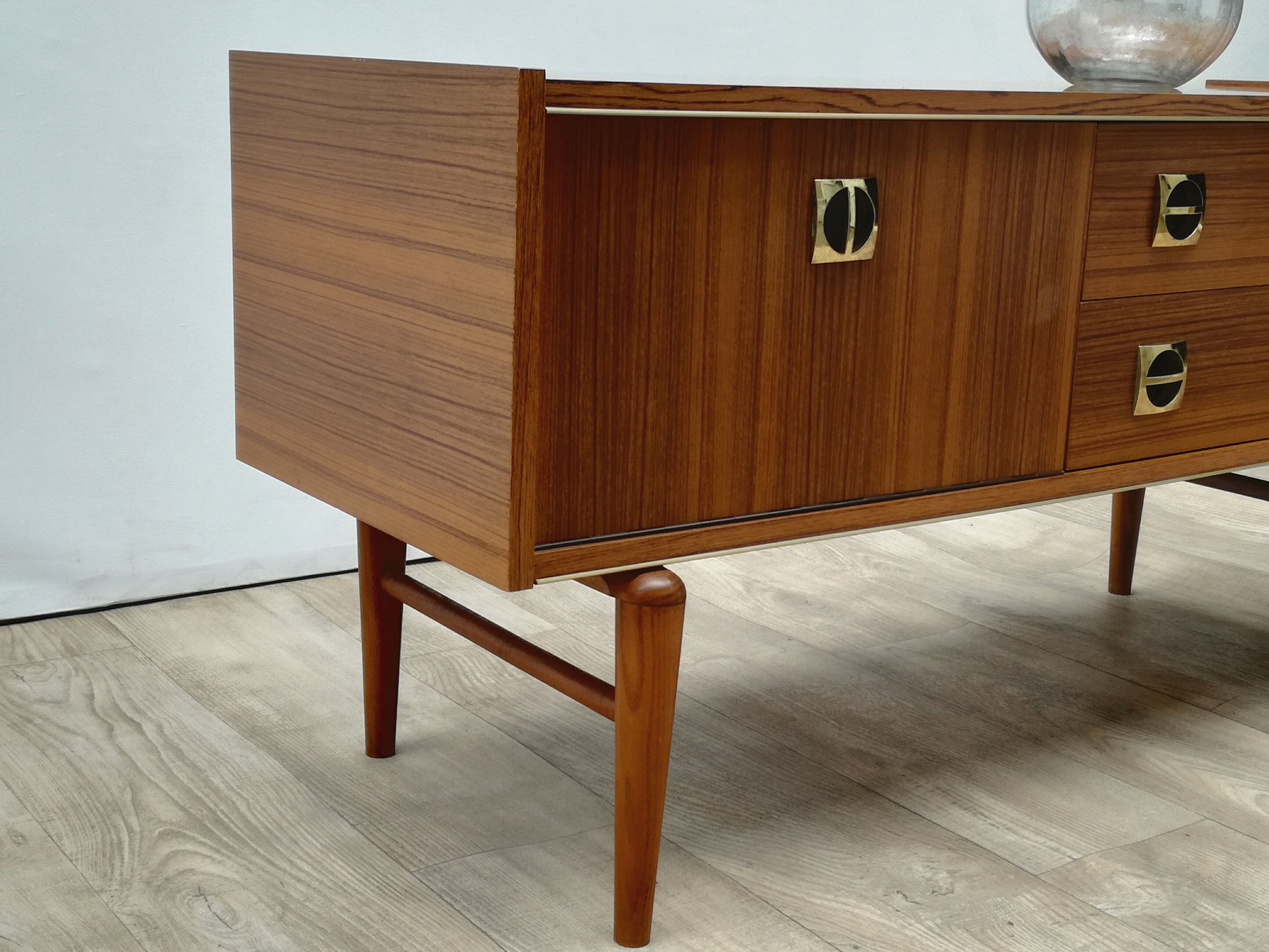 Sideboard style vintage 60s