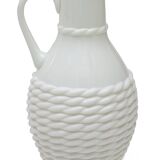 Cruche en opaline