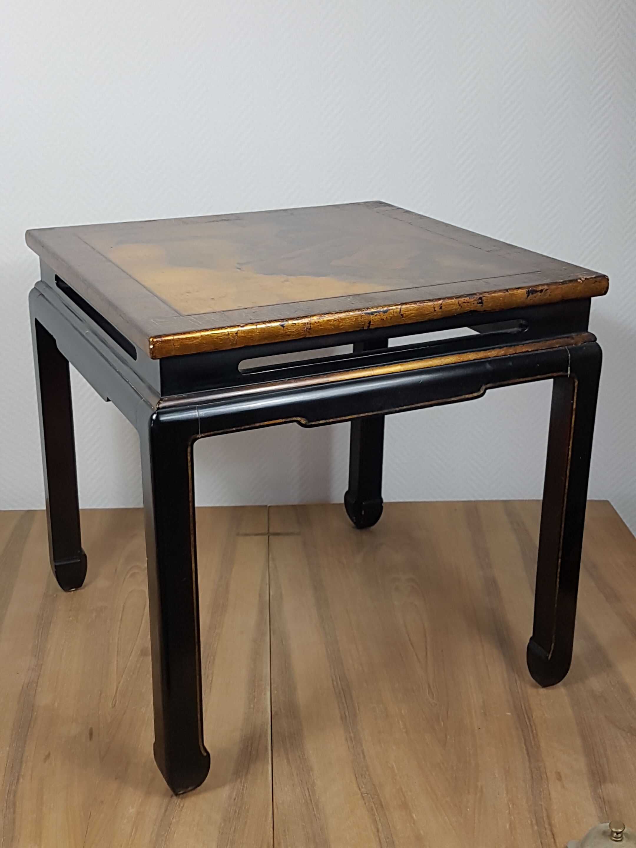 Chinese wooden and lacque coffee table