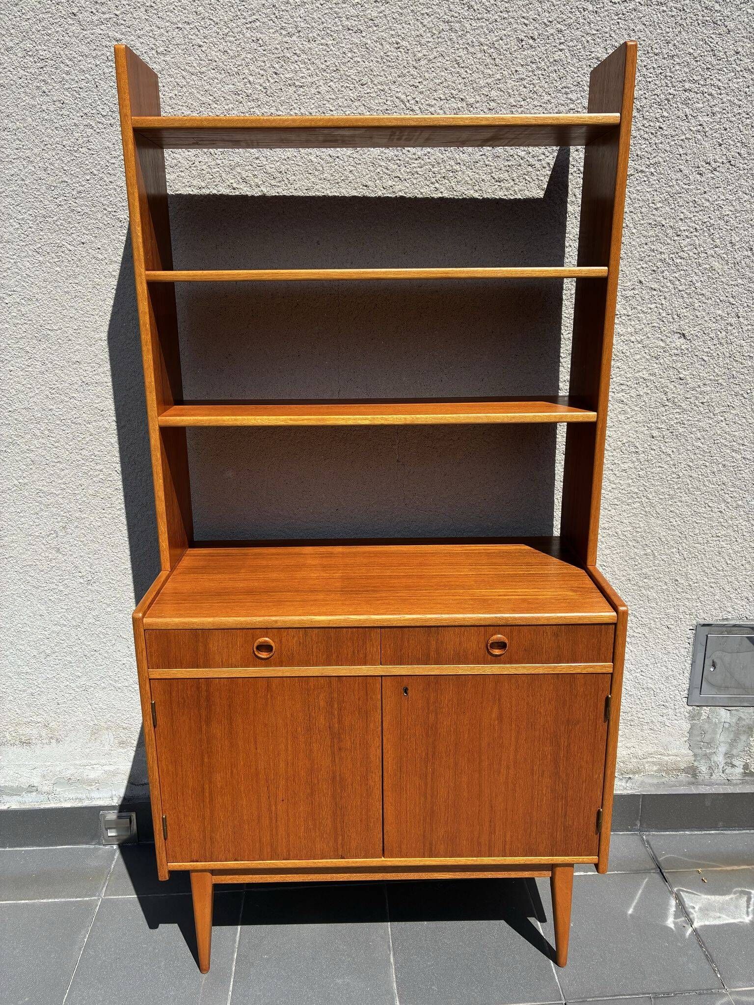 Swedish teak bookcase with cabinet, 1960s