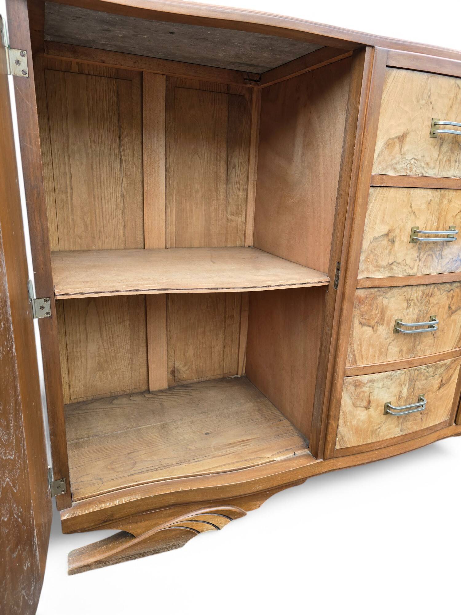 Buffet Art Déco en noyer et ronce de noyer