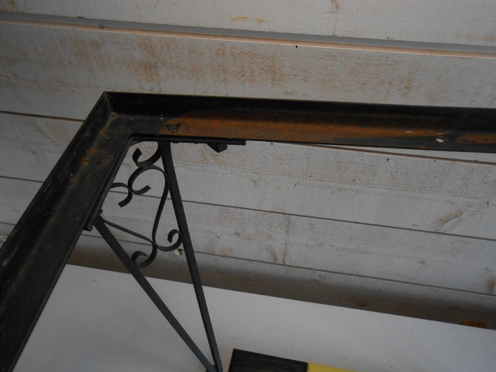 Vintage wrought iron side table 60's