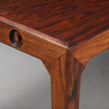 Table à manger mi-siècle palisandre danois par Kai Winding années 1960