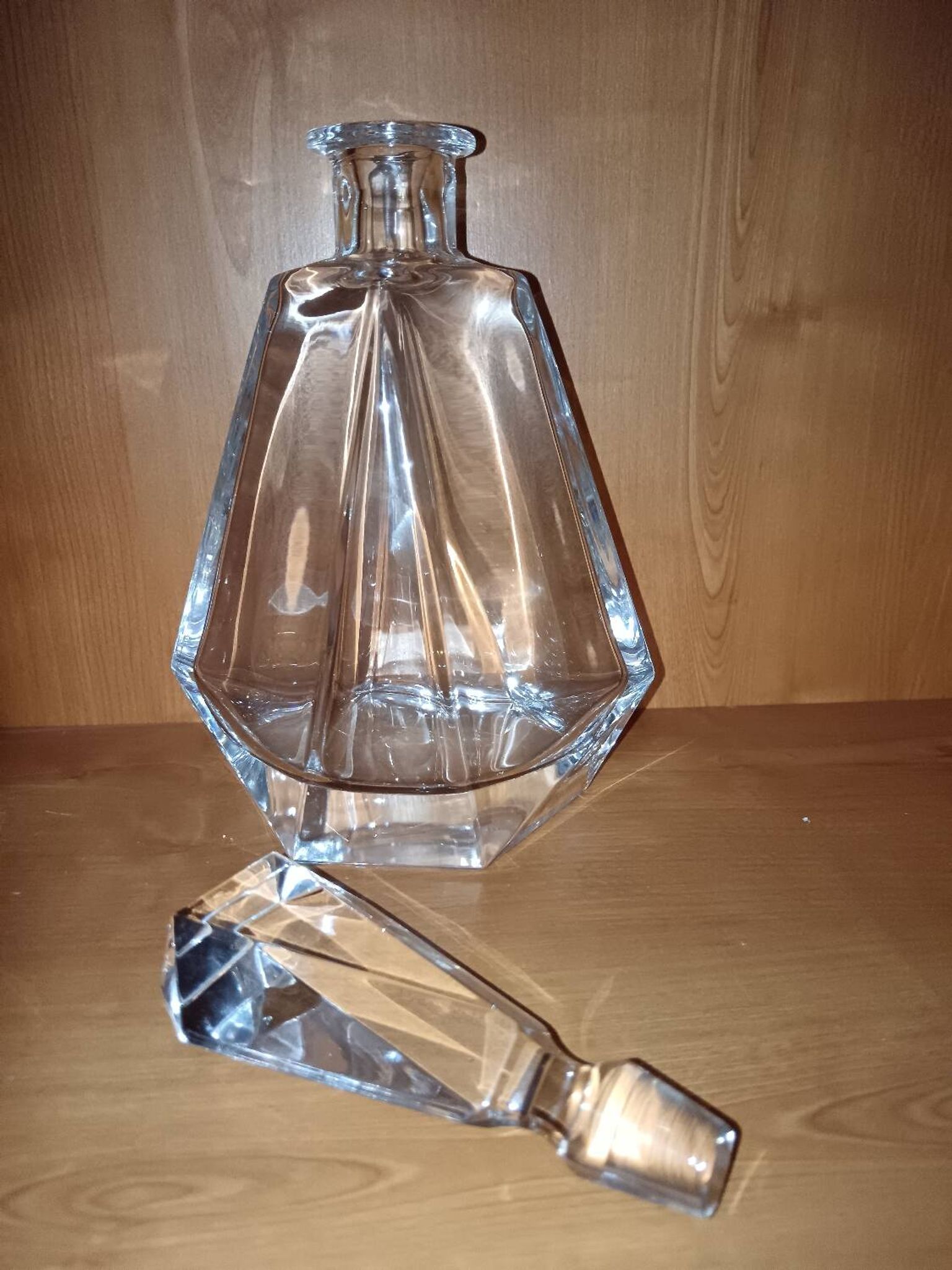 Carafe en cristal, collection Diamant de la Maison Klein