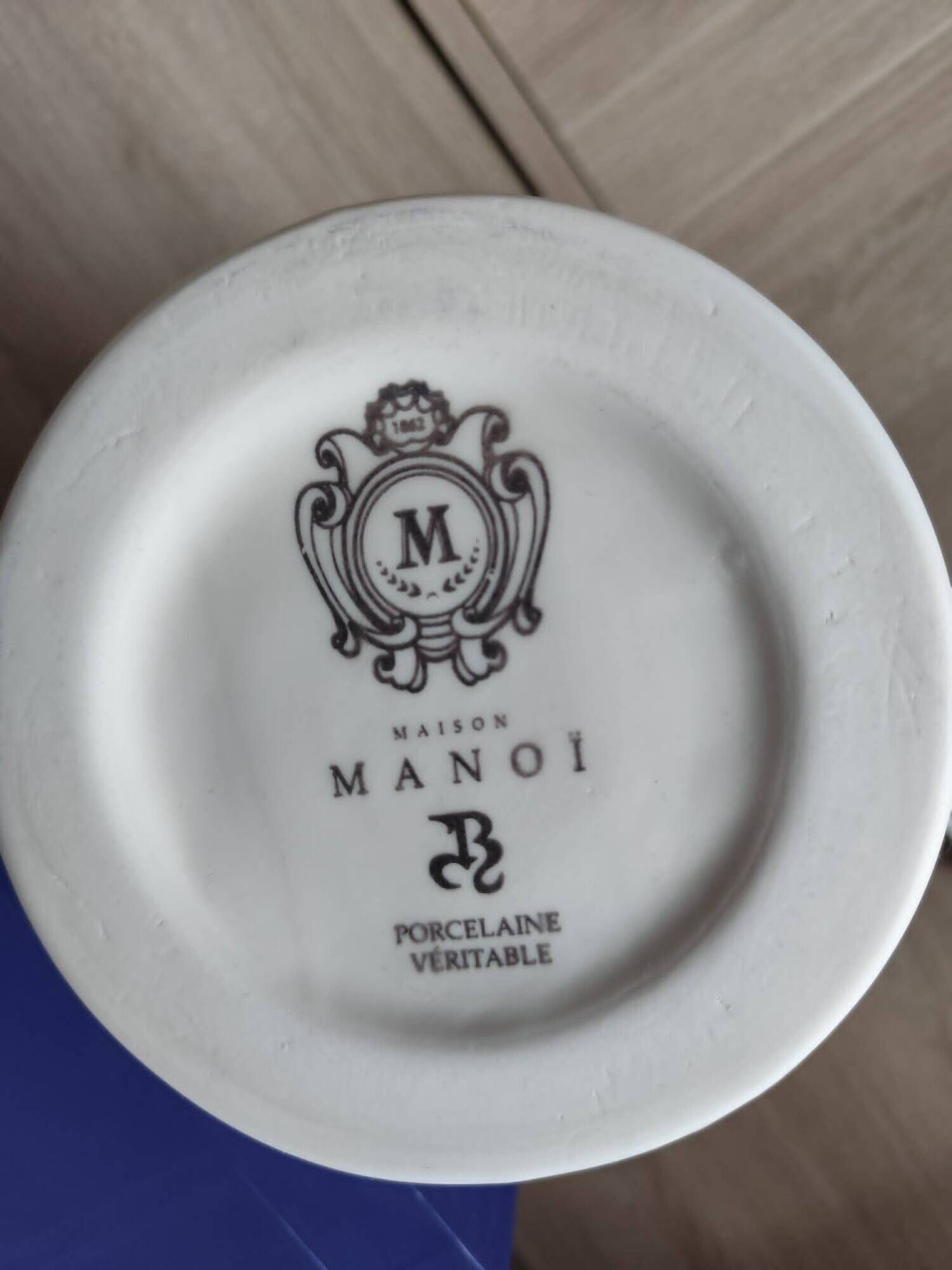 Jug in genuine Limoges porcelain "Maison Manoï"