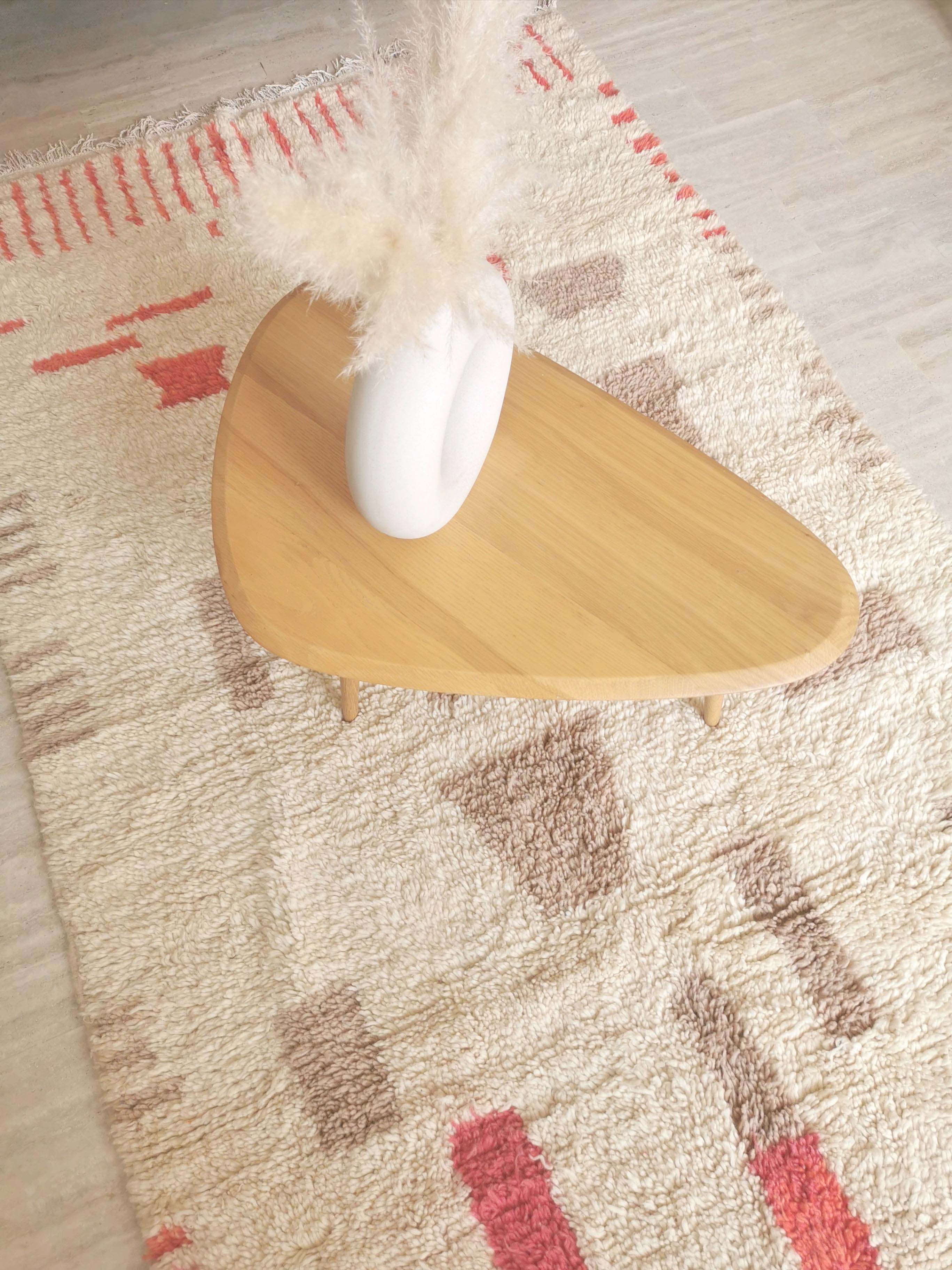 Berber carpet Azilal wool with two-tone geometric patterns