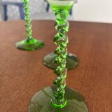 Alsatian white wine glass with green twisted stem - vintage franc stemmed glass