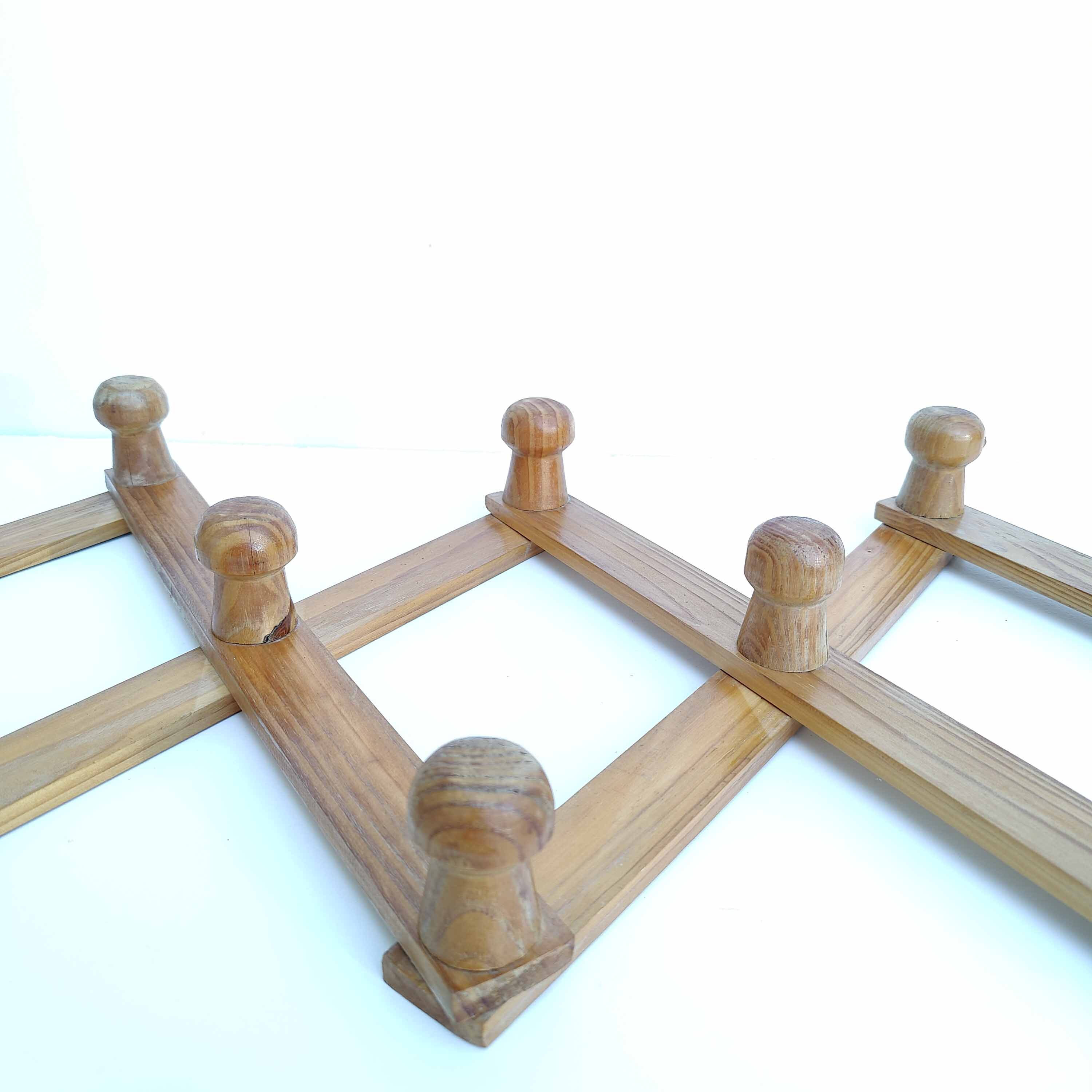 Coat rack accordion vintage light wood 10 hooks