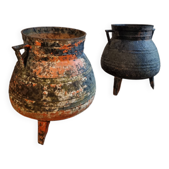 Set of antique cast iron pots (cauldrons), France, 1880–1900