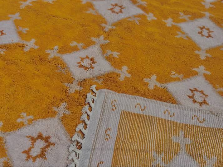 Moroccan handmade rug 250cmx150cm
