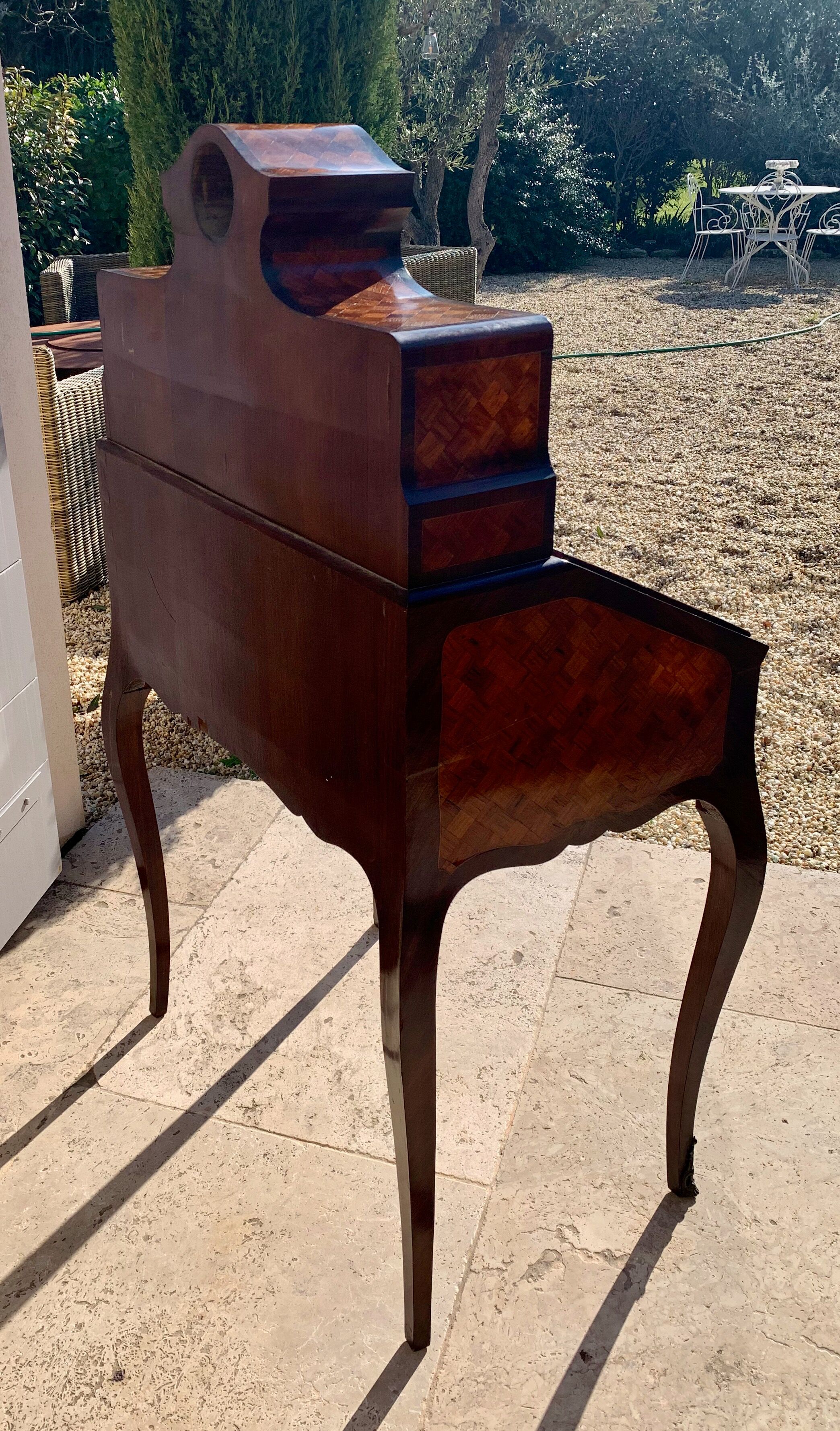 Happiness of the day style Louis XV of the nineteenth century in marquetry