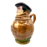 Monk-shaped slurry pitcher