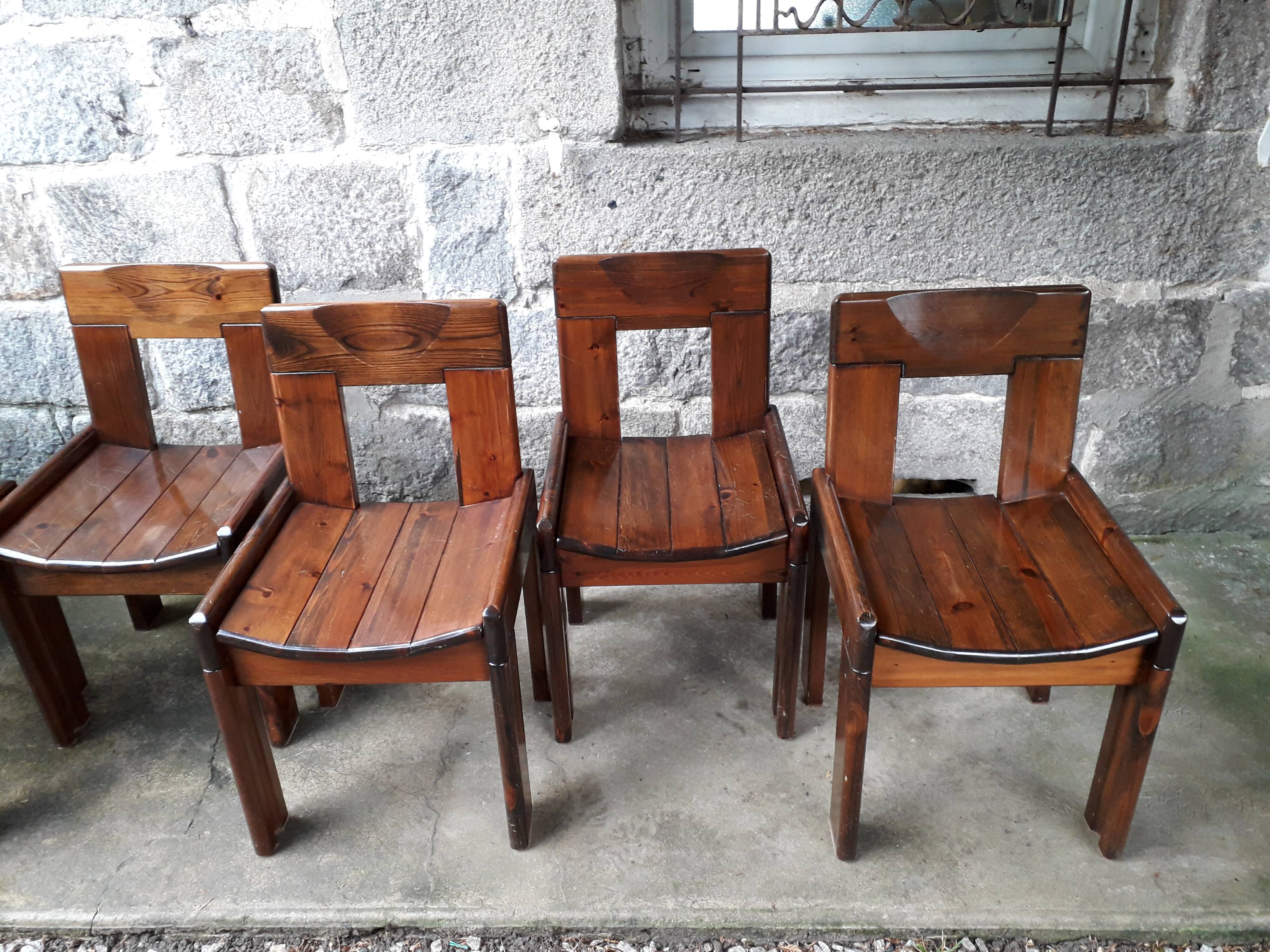 Set of 6 varnished pine chairs
