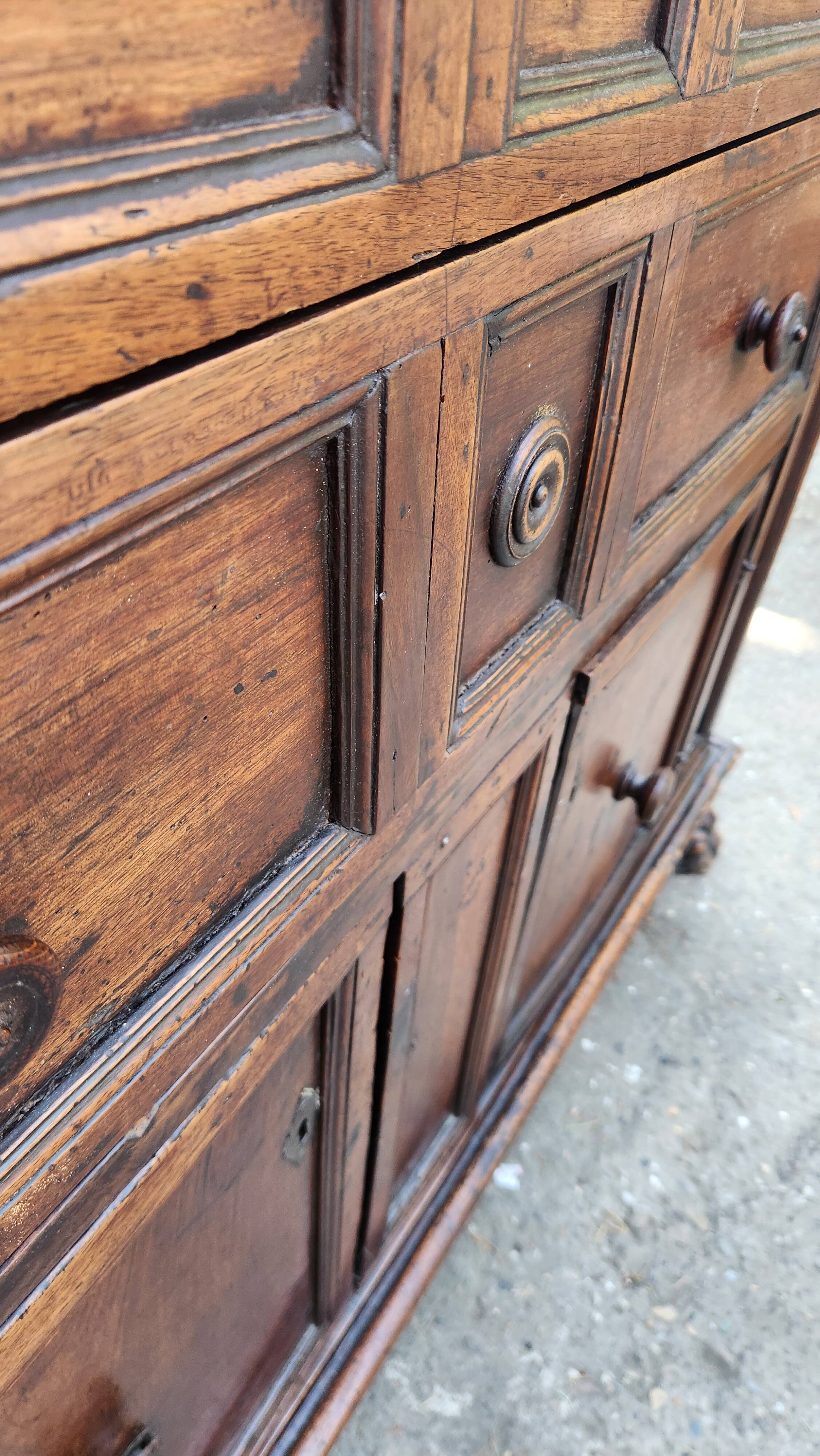 Antique commode from the 18th century in solid wood.