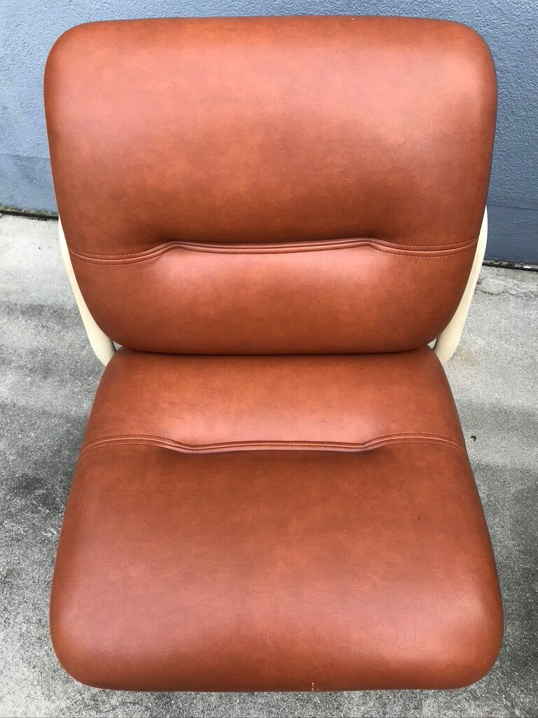 Pair of vintage Steelcase 1970 armchairs