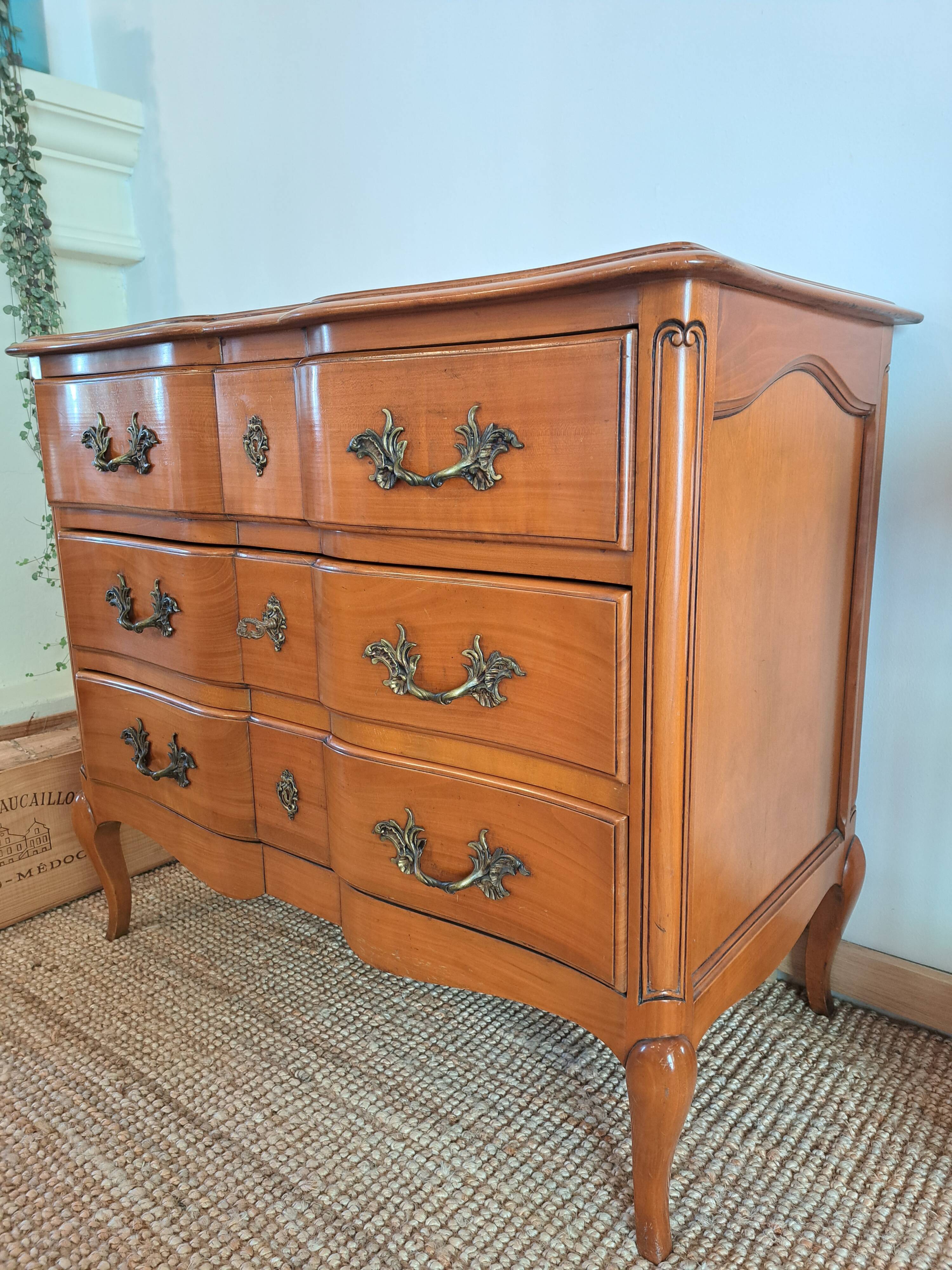 Commode de style Louis XV