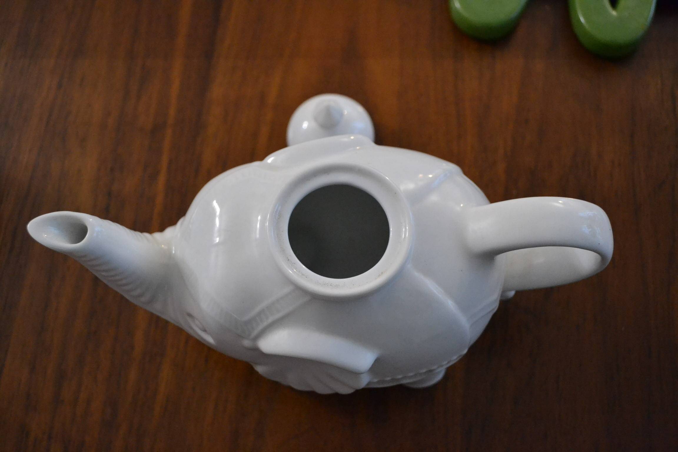 White elephant teapot